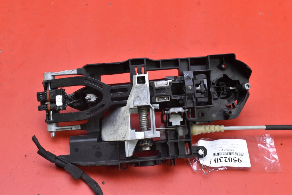 handle right front front 475 X4718722811 BMW F07 GT 09-13