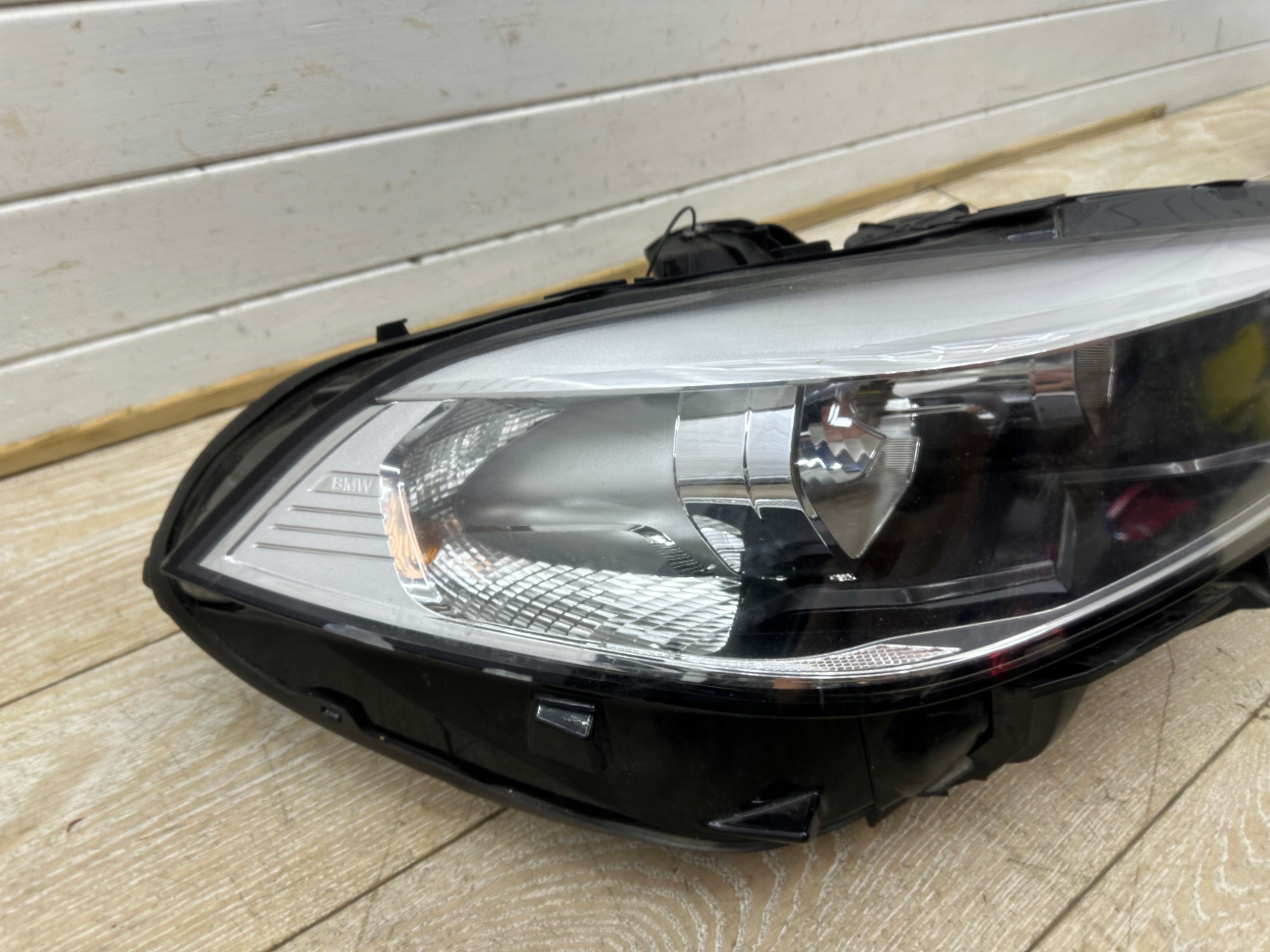 light lights front right left BMW and 1 F40 7214913-13 7214914-13