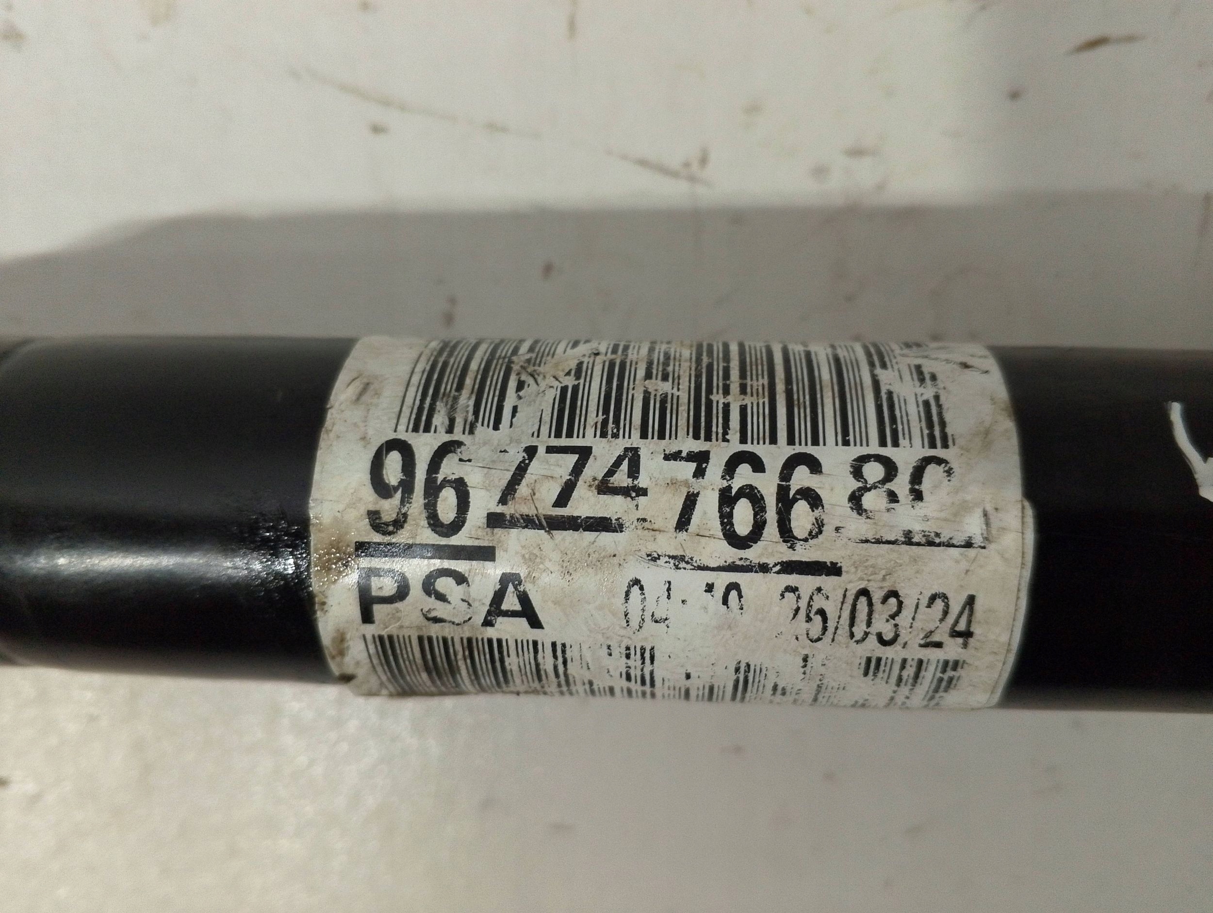 Citroen C4 Cactus semi-axis front right 9677476680 (A324)