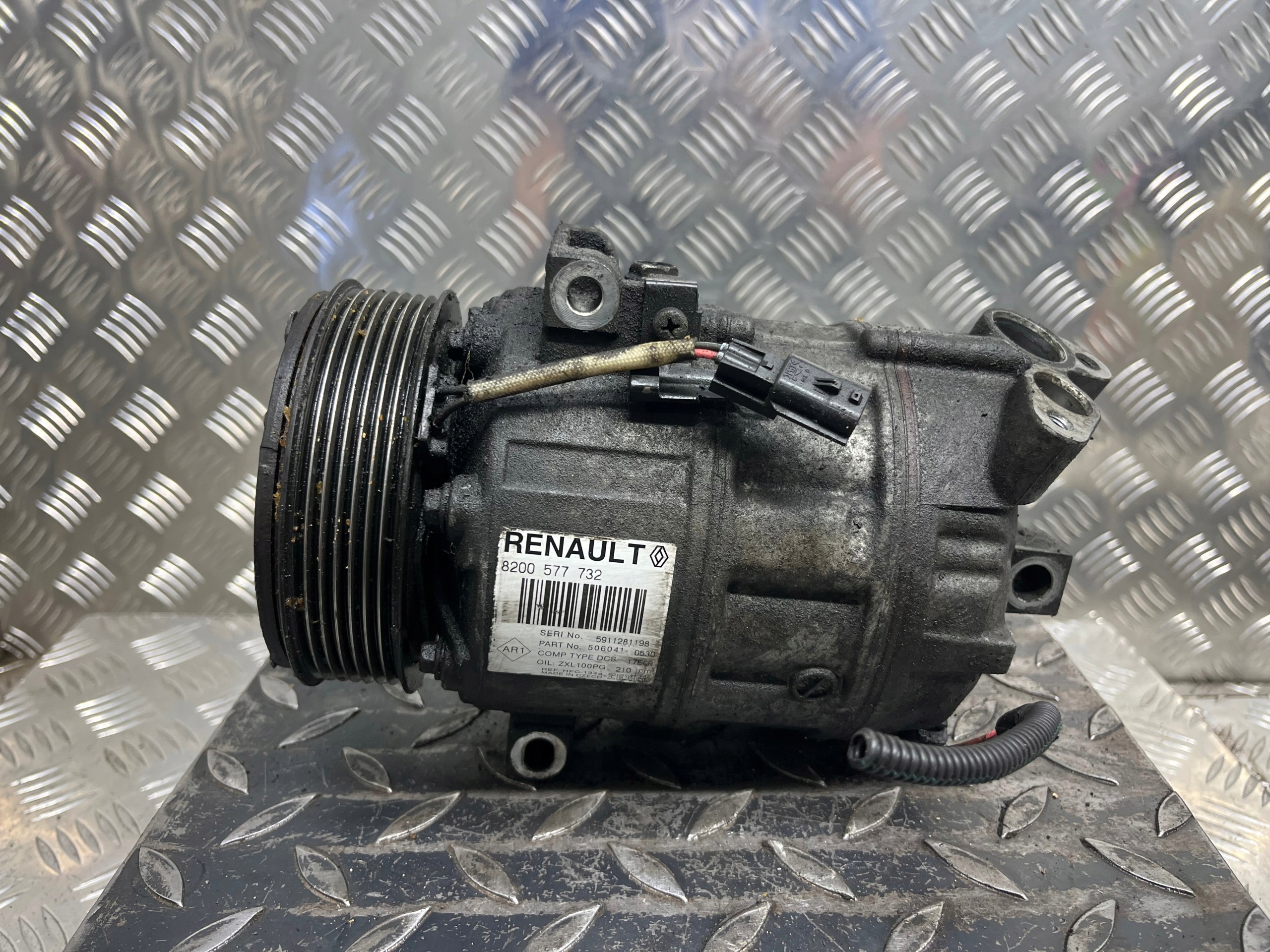 Klimakompressor klimaanlage RENAULT LAGUNA 3 8200577732