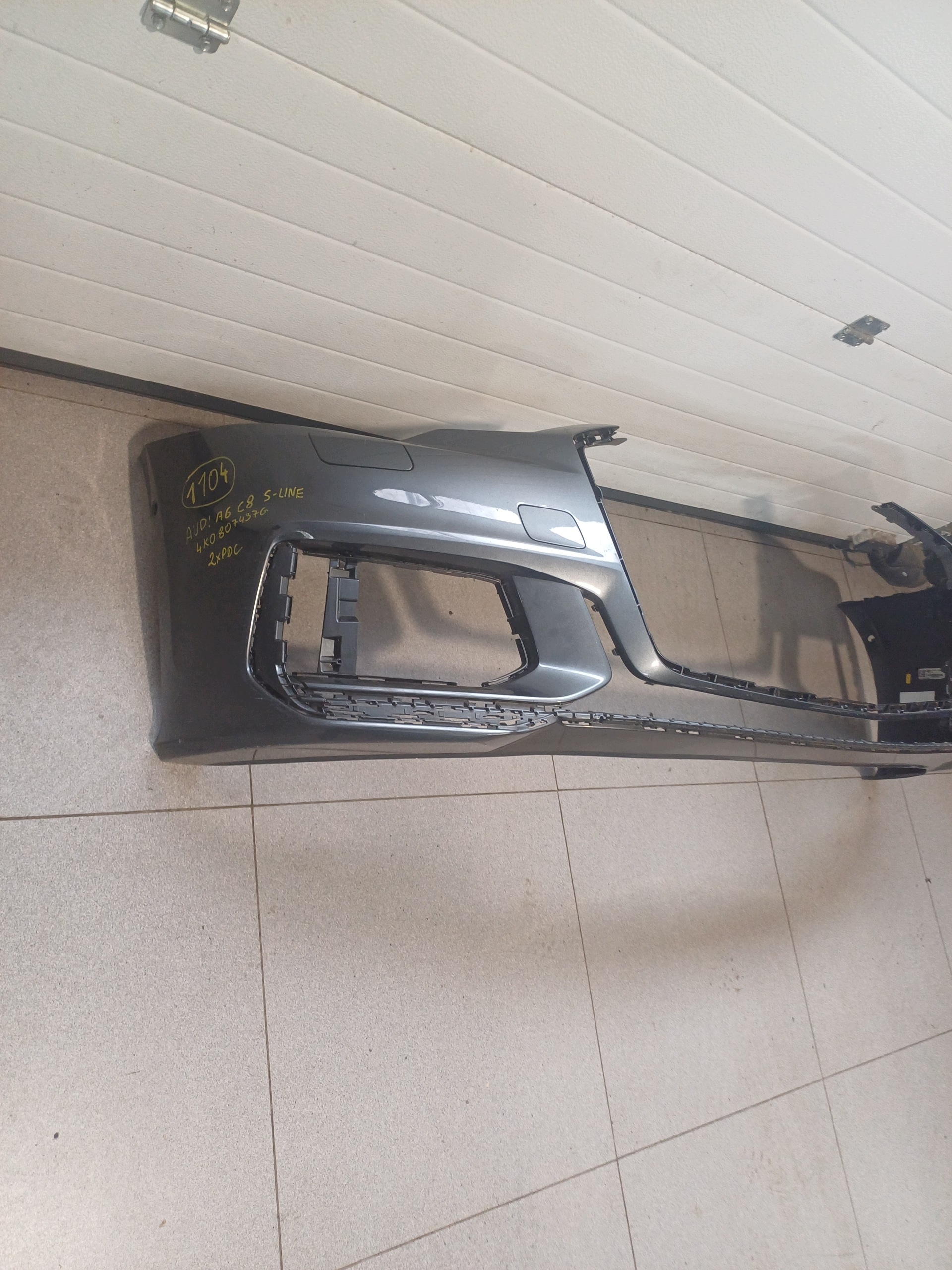 bumper front front AUDI A6 C8 S- LINE 4K0807437G 2 X PDC
