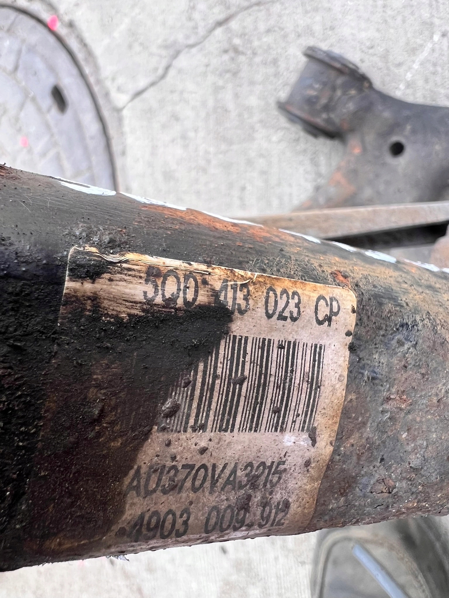 swing right front AUDI A3 VW SKODA 1T0413031DB original