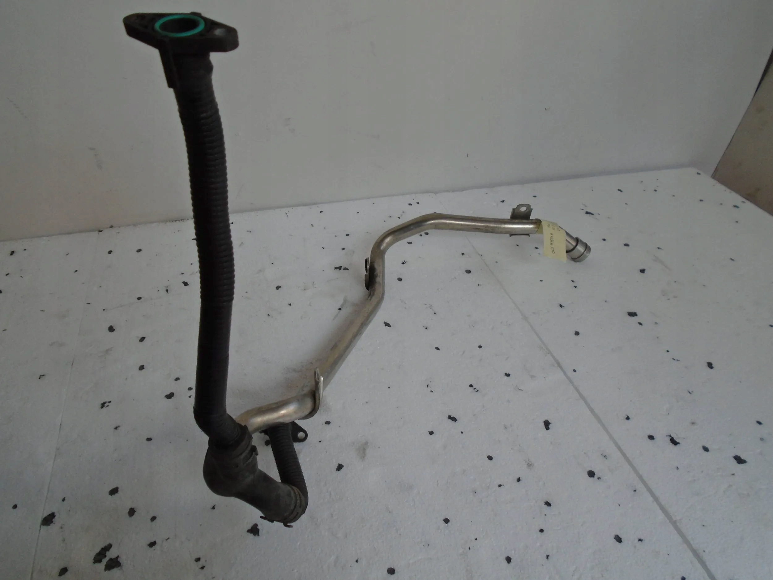 prijenos EGR wodny 06E131831B Audi A6 B6 2.4 V6