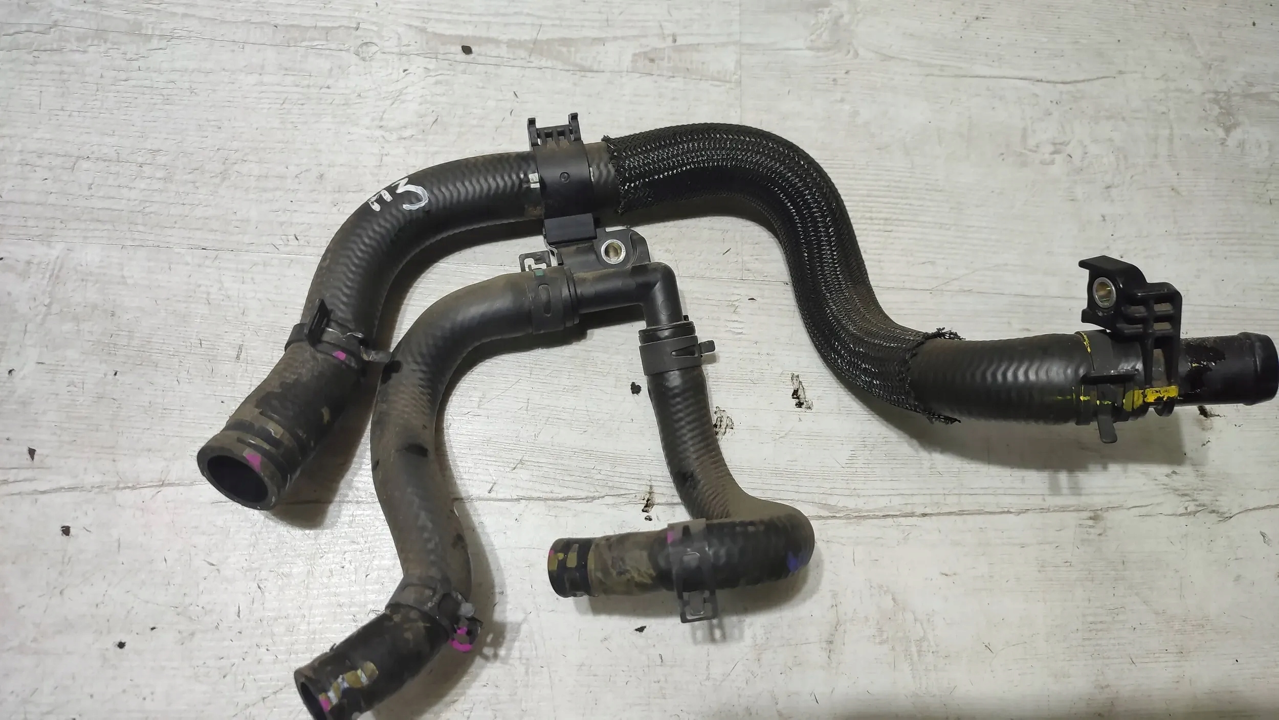 Mazda 3 III BM 17r 1.5d hadice chladiče vody