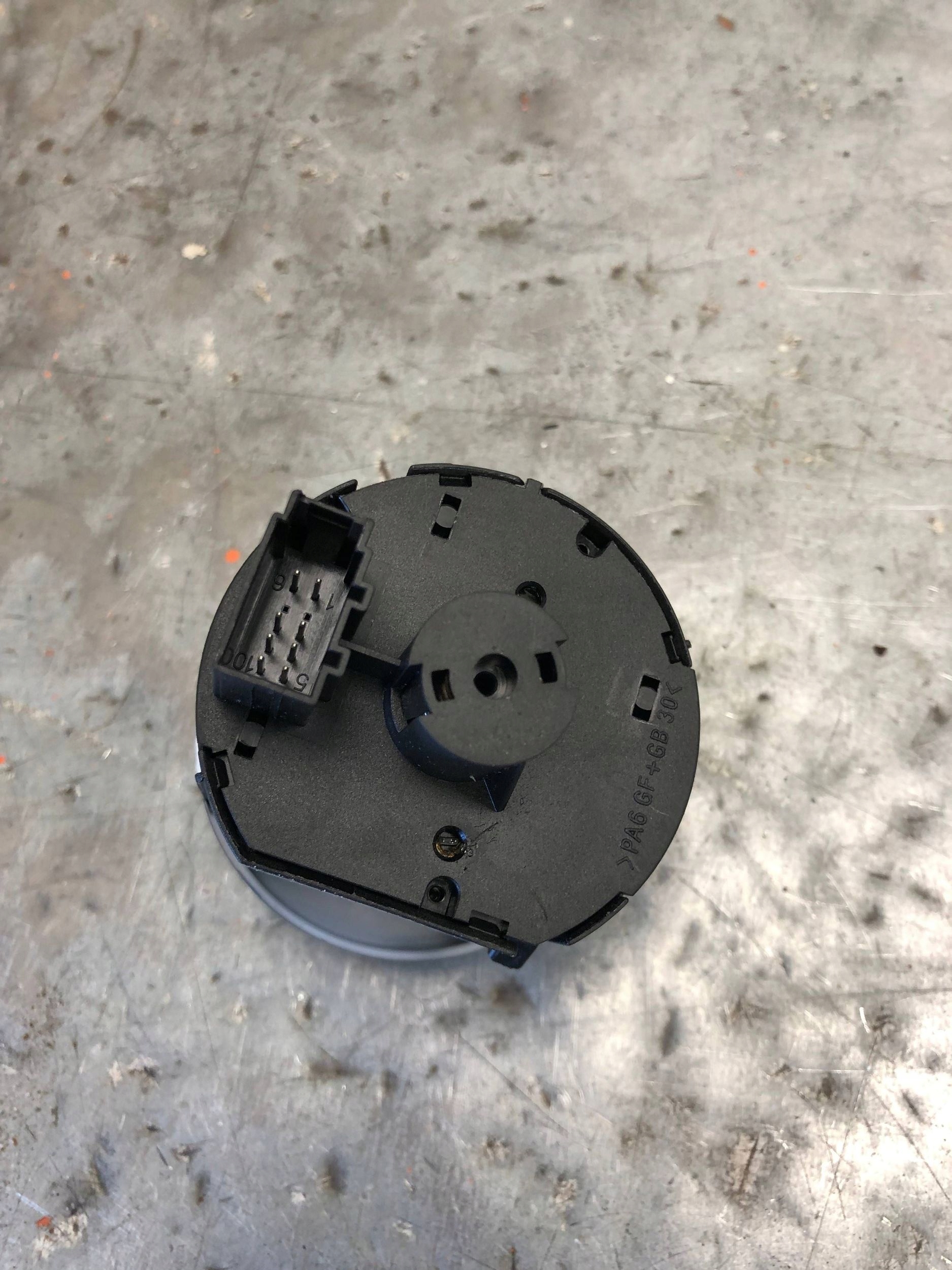 interruttore luci VW TOURAN III 5G0941431AR