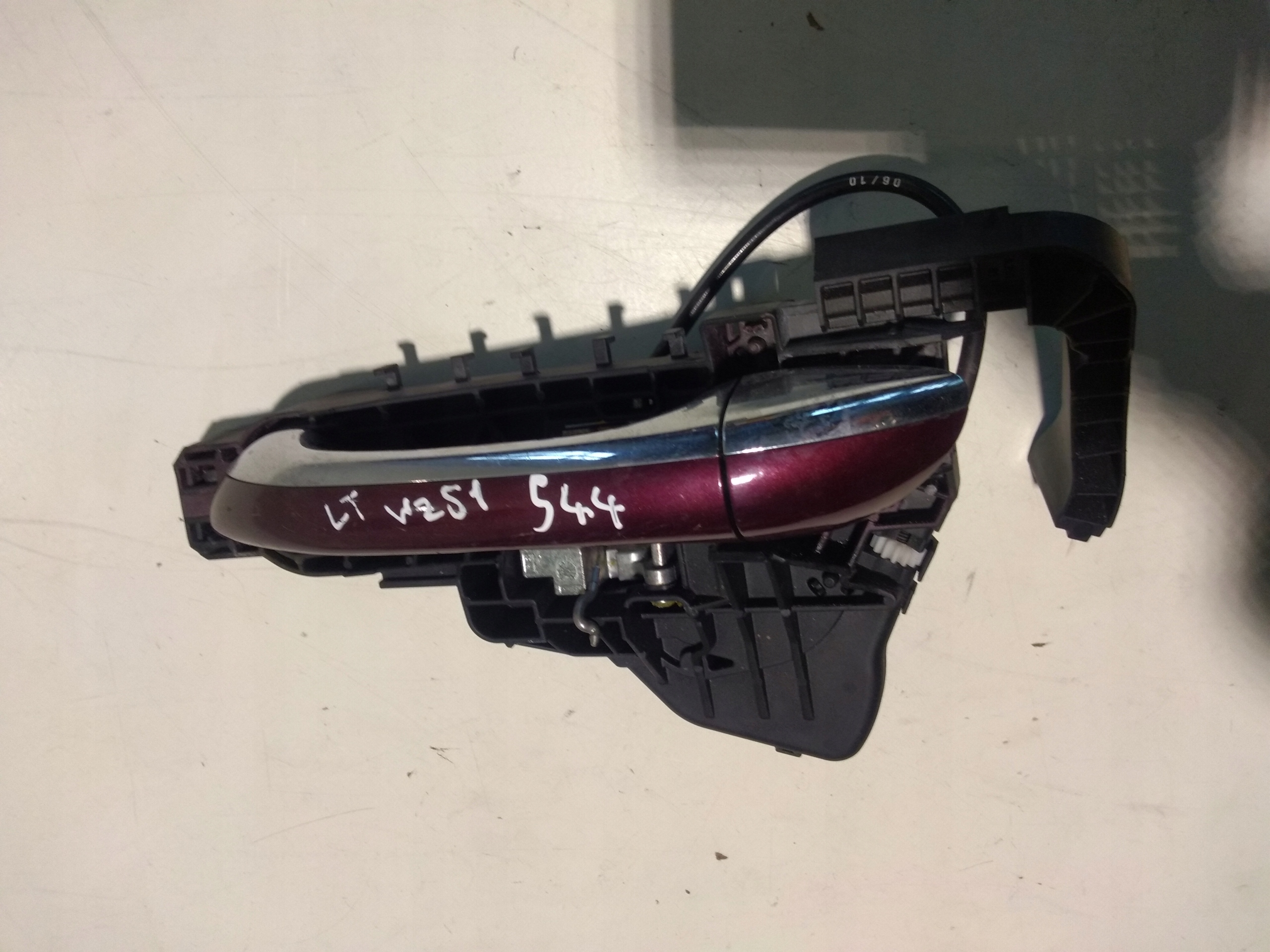 handle MERCEDES W251 left rear part 544