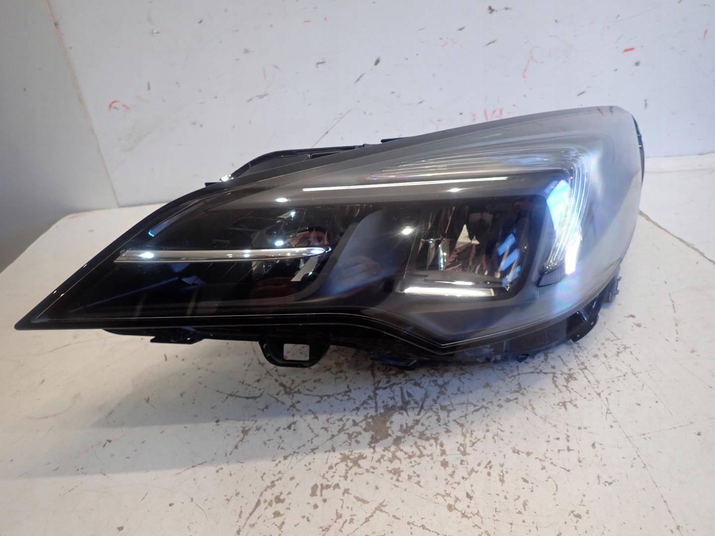 light front left OPEL ASTRA V K LIFT 19- FULL LED