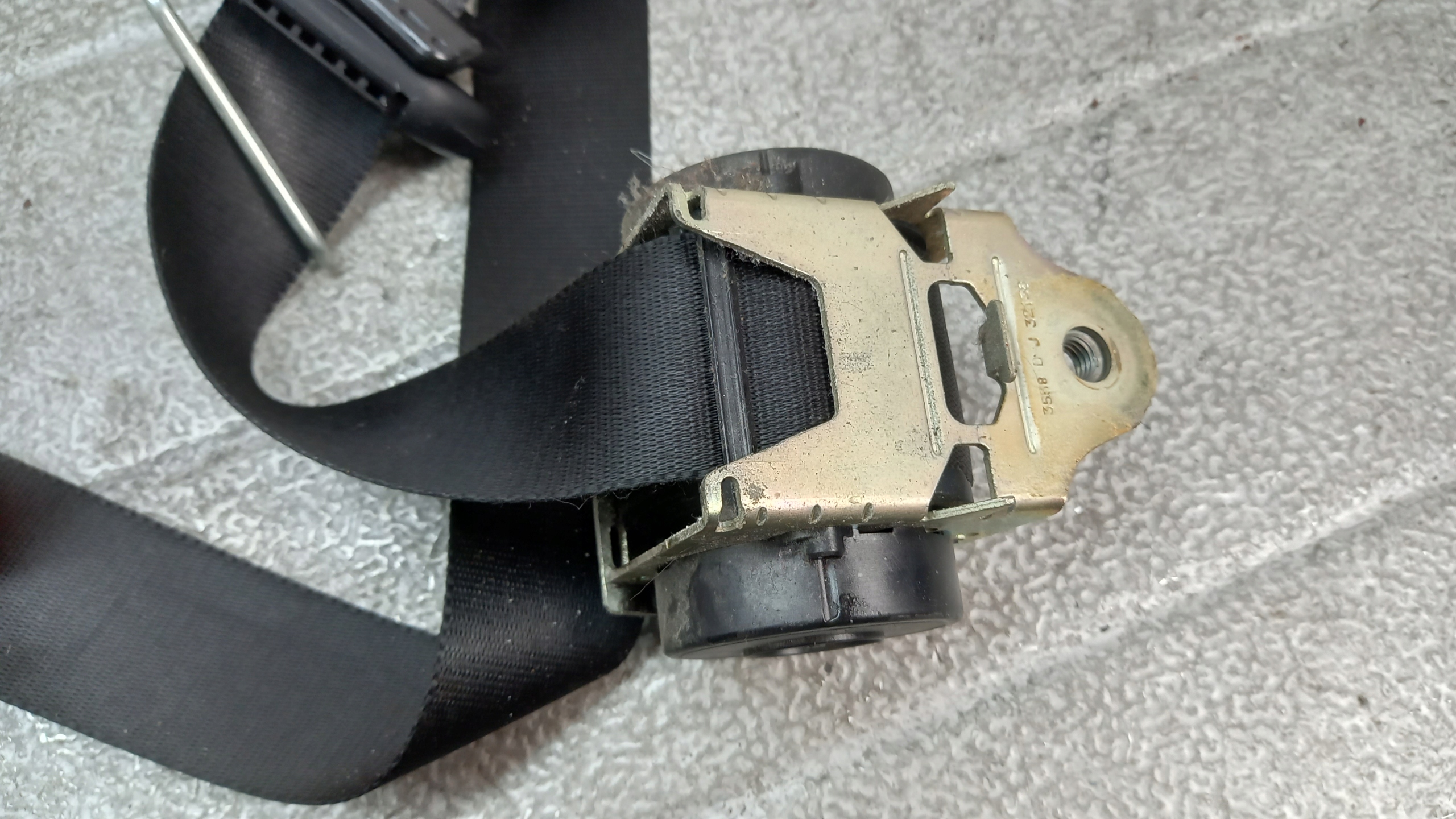 ремень безопасности передняя правая FORD c-max MK1