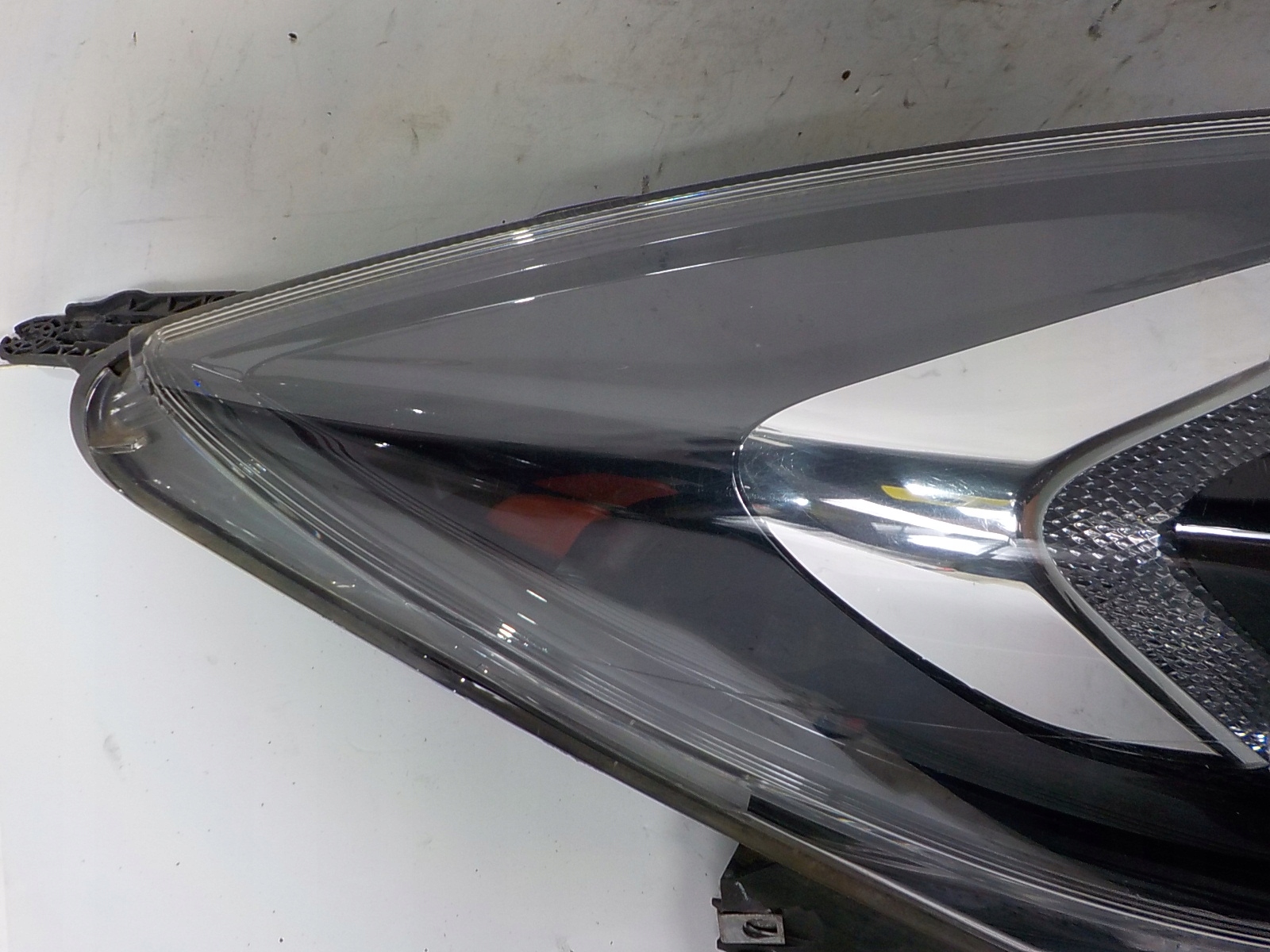 OPEL INSIGNIA A LIFT light right front front UK