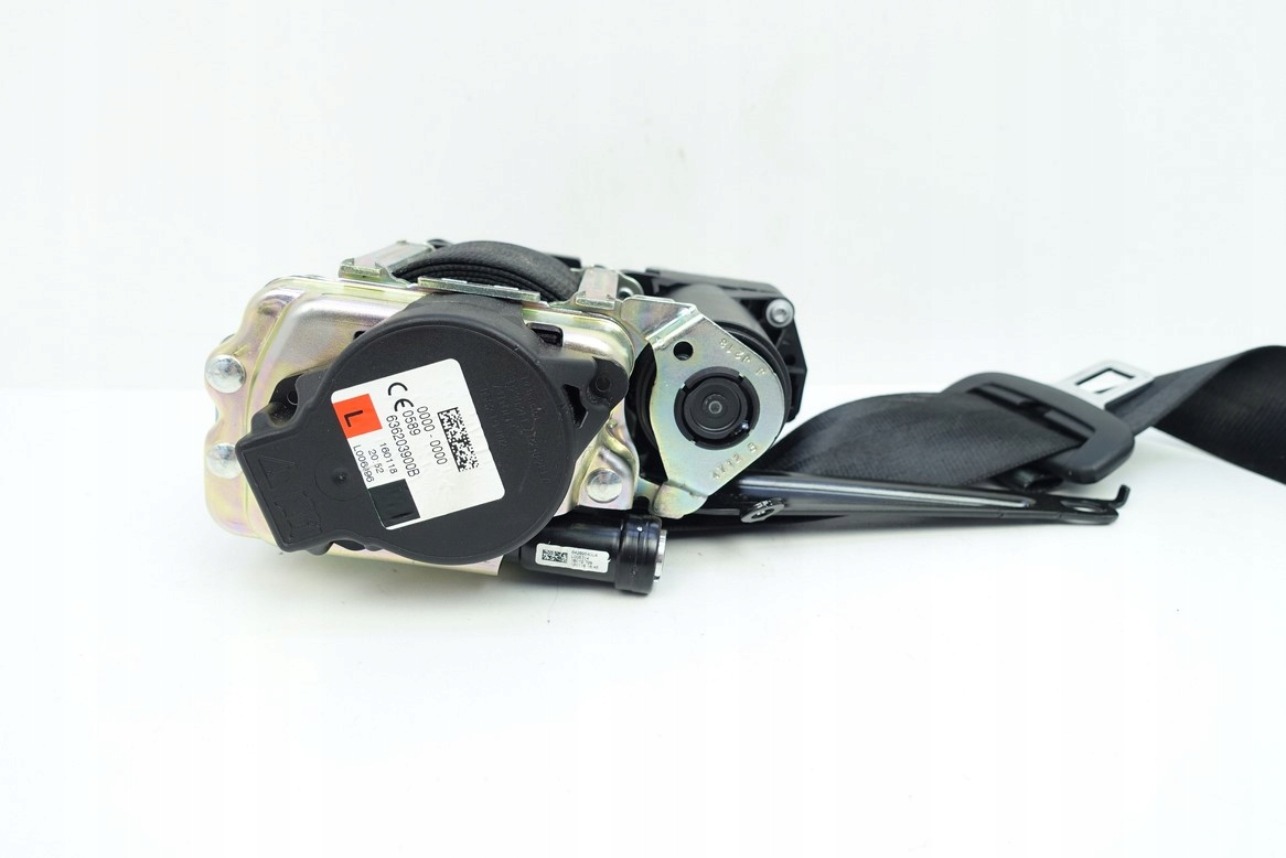 tension belt safety left front AUDI A5 S5 CABRIO