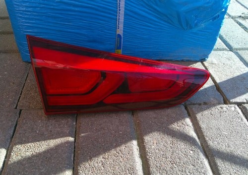 HYUNDAI I20 II 14- LEWA TYLNA LAMPA KLAPA ORYGINAŁ 92403-C8000