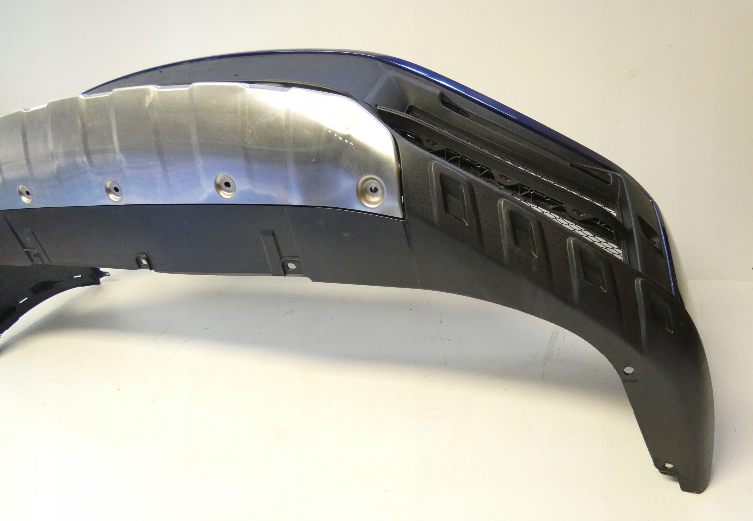 PORSCHE 911 992 DAKAR 992807221P below 4 PDC 2022- front bumper front