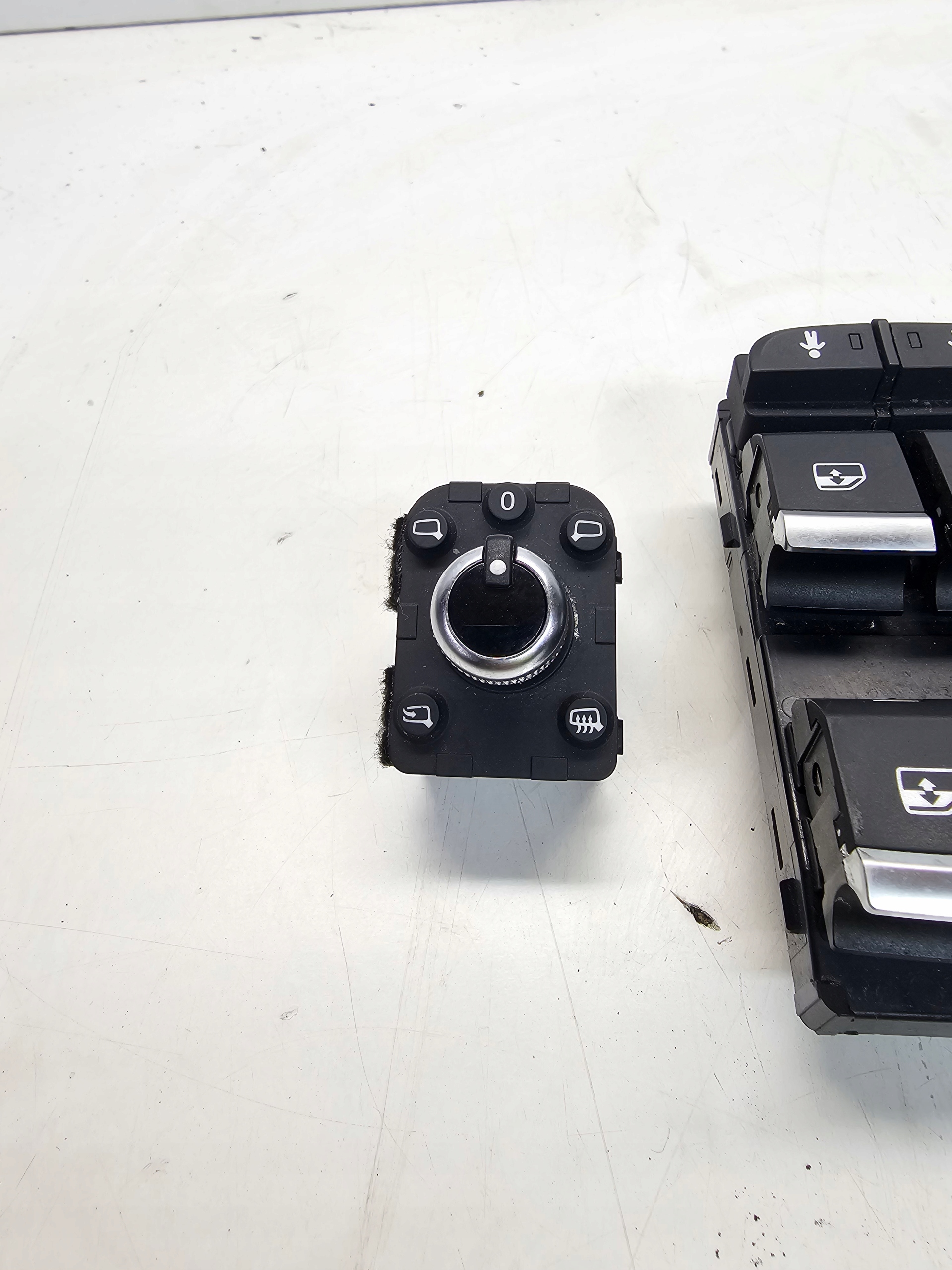 switch switch of the window AUDI A4 B9 A5 8W Q7 4M 4M0959851B KOMPLET