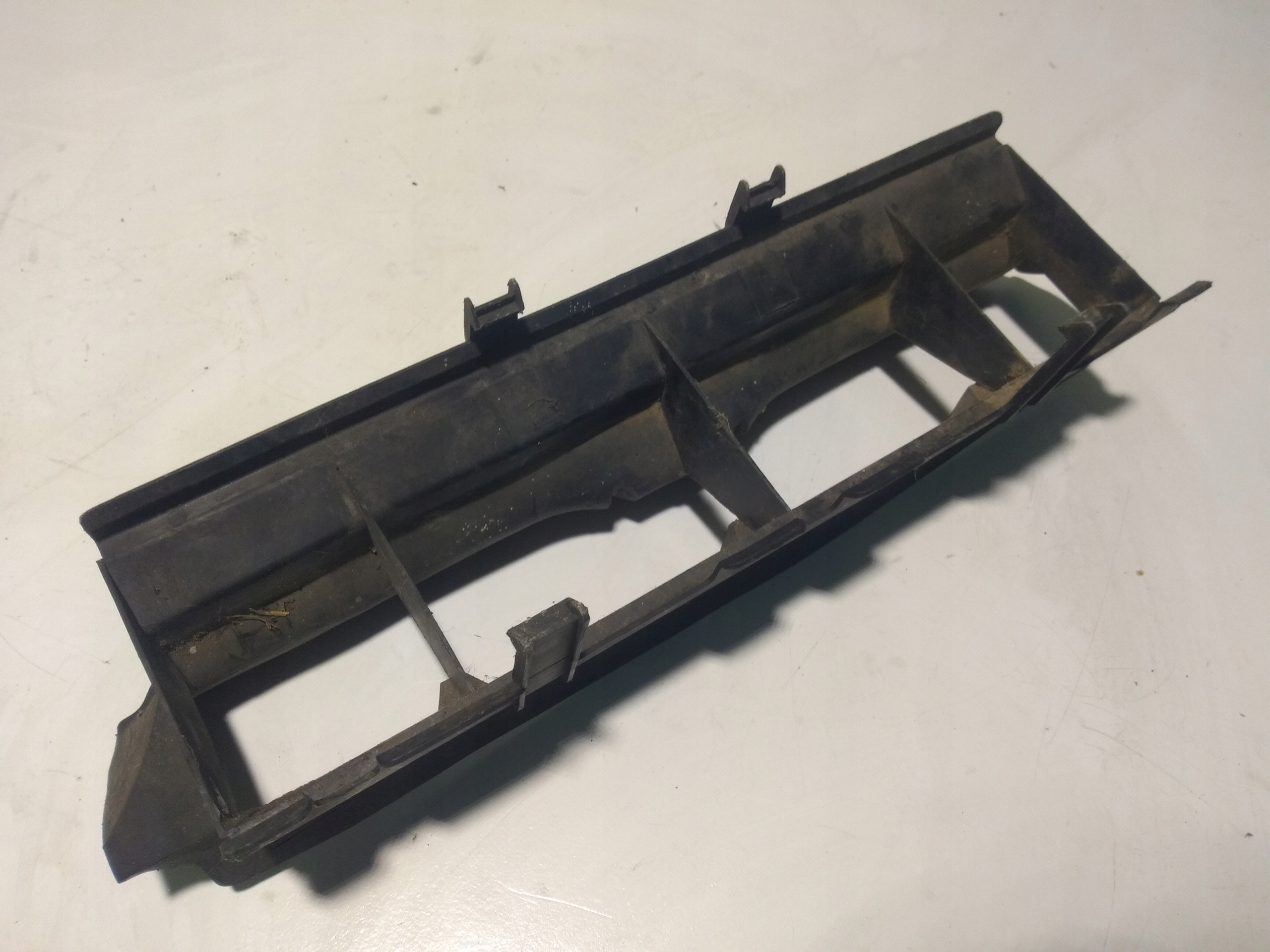 MERCEDES W202 Blende Abdeckung intercooler 2028891336