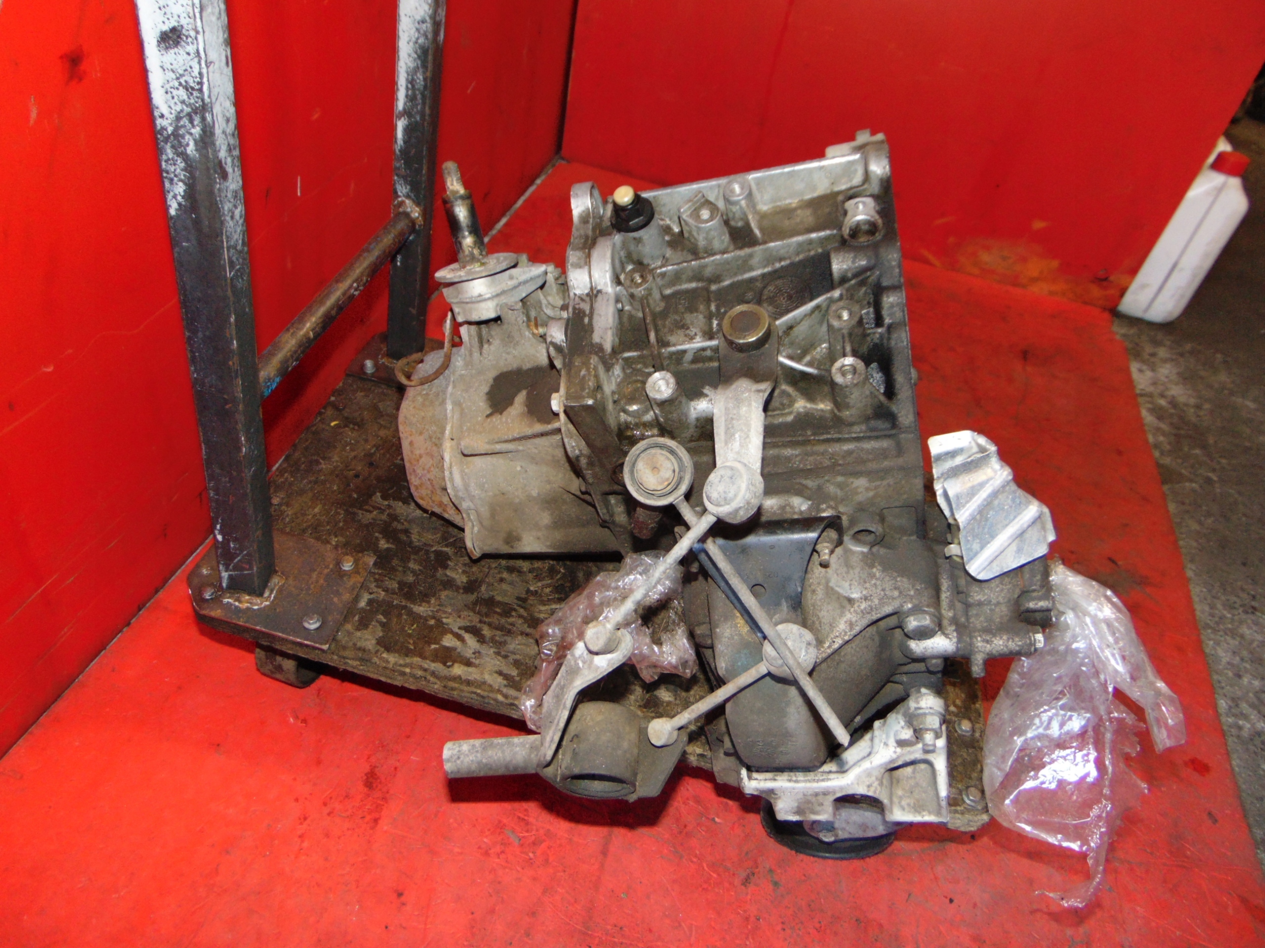 CITROEN XSARA II 1.9D WJY Getriebe 20DL41