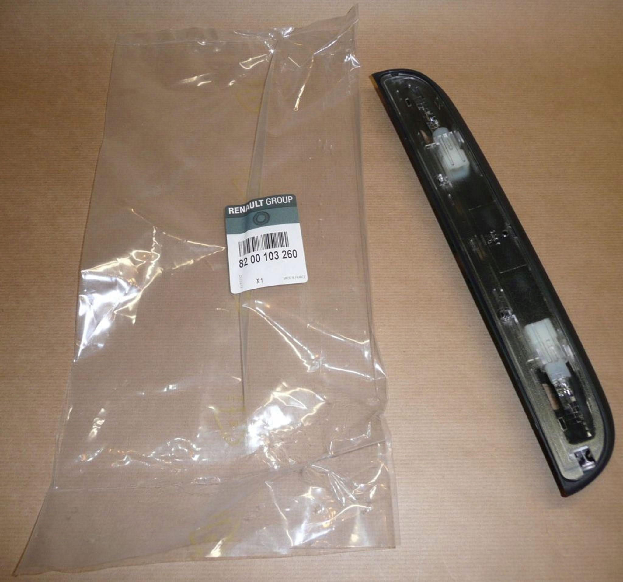 Lampa Tab.rej.r Kangoo Klapka 8200103260