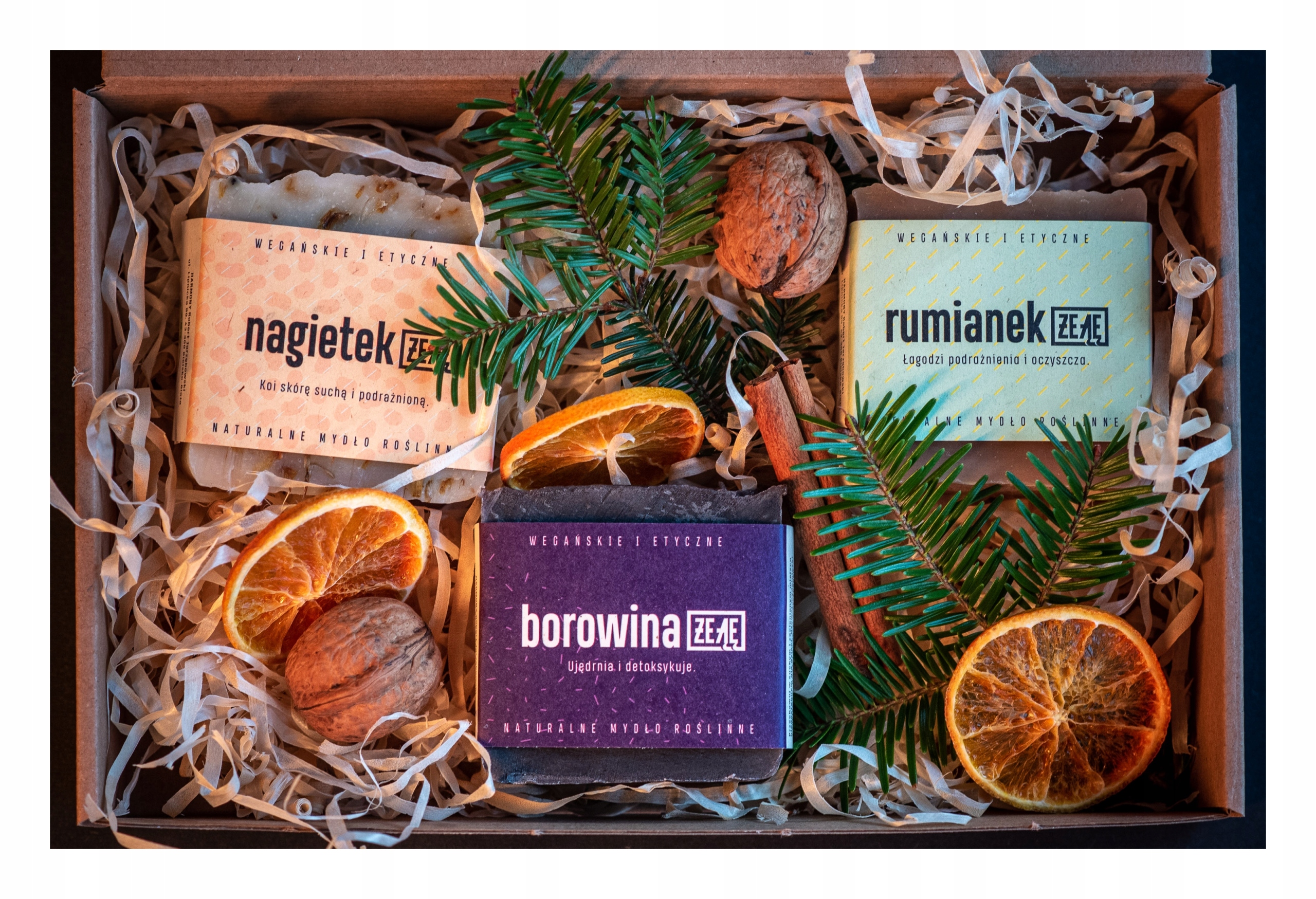 Dárková sada přírodních mýdel Że Ąę. Sada tělových kosmetických přípravků.