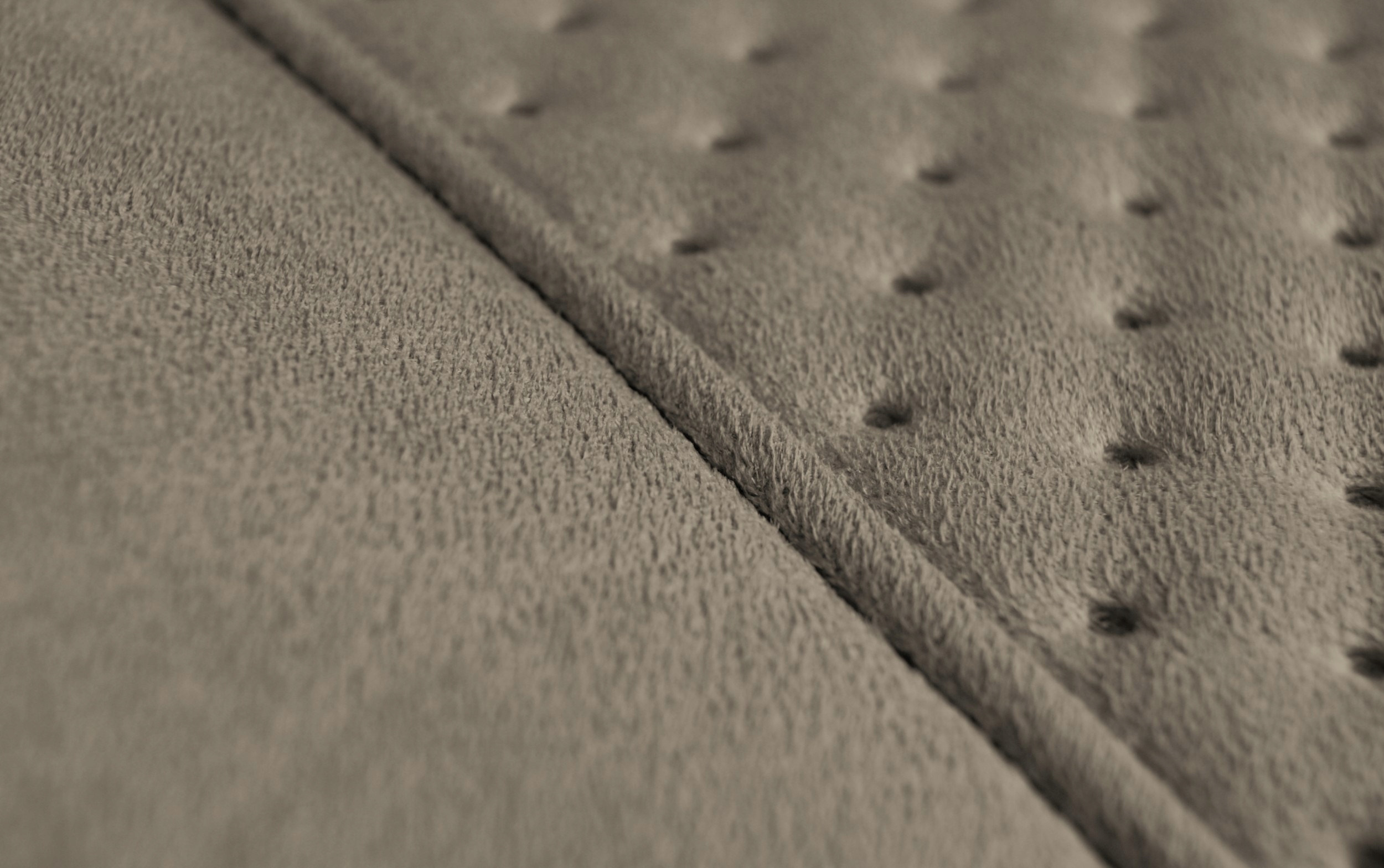 GRUBE POKROWCE SAMOCHODOWE MAZDA 3 5 6 Producent code 146 sz