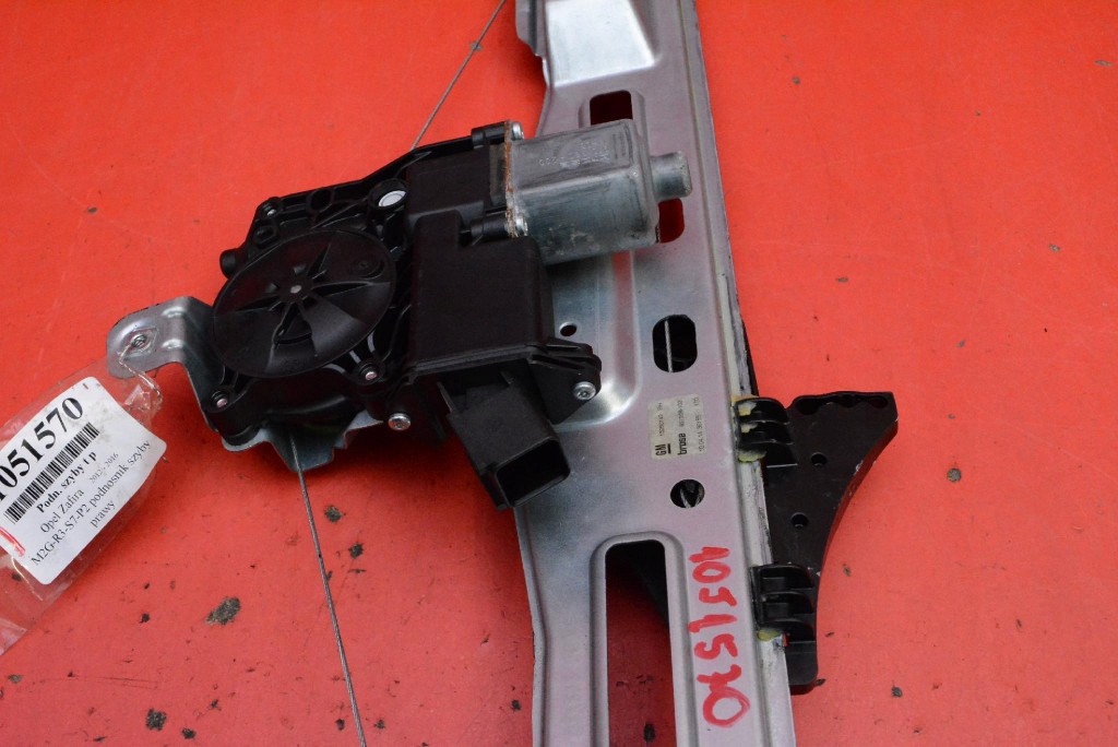 window regulator right rear part EU 13260142 OPEL ZAFIRA C 12-16