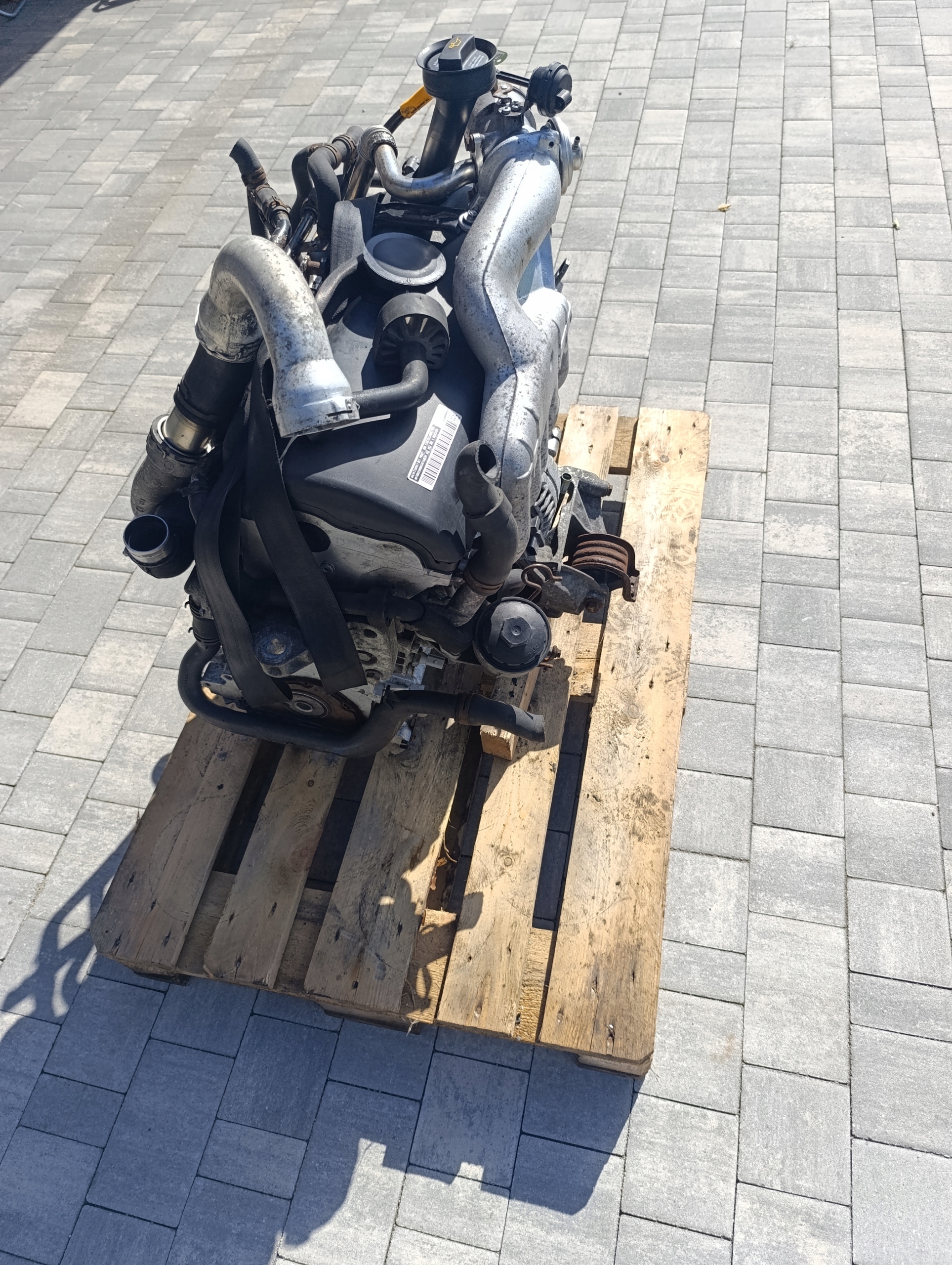 VW T5 engine complete 2.5 TDI AXE 174km przebieg 175 tys.