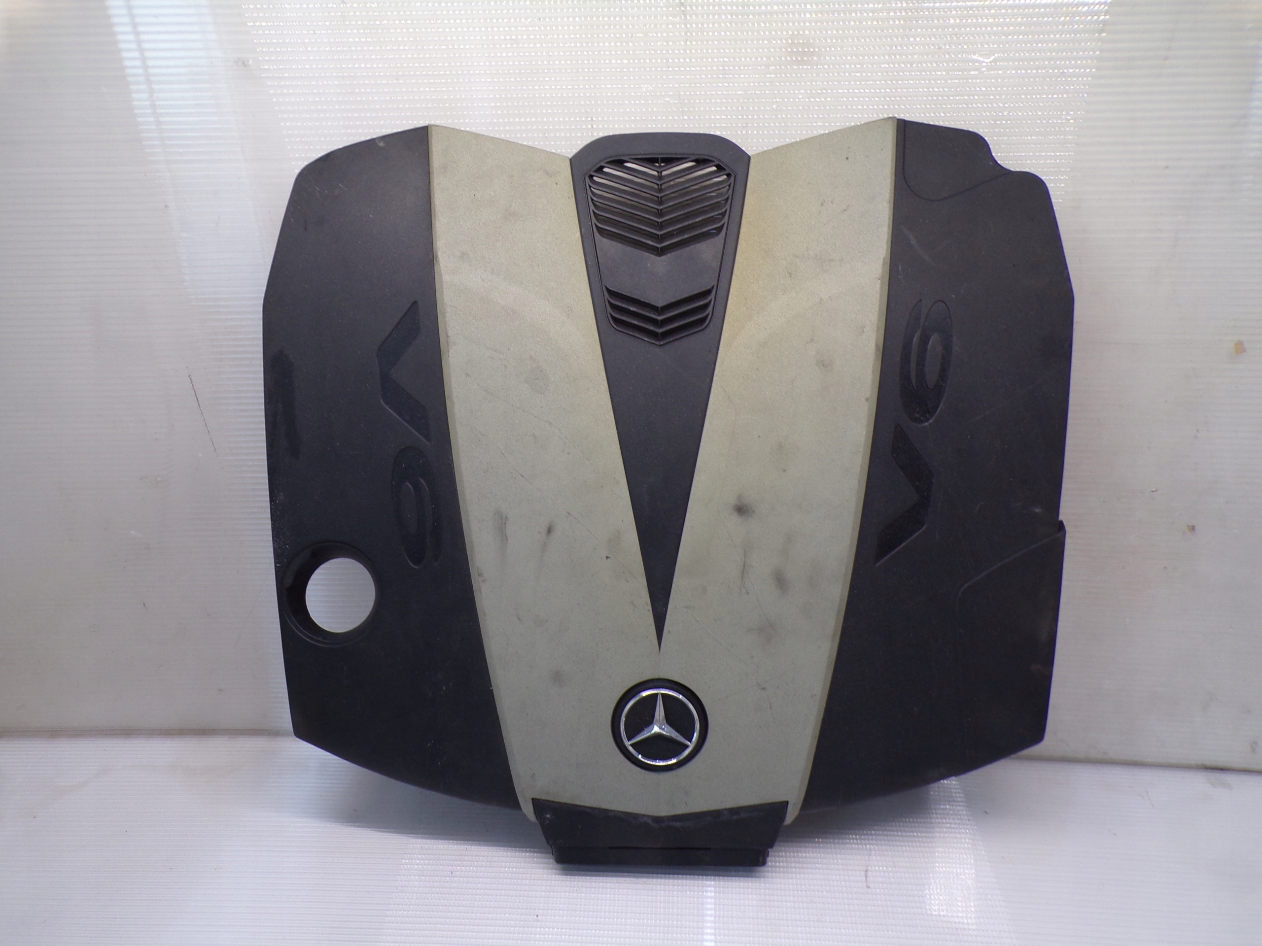 W221 W204 - Верхняя крышка двигателя MERCEDES W212 W164 LIFT 3.0