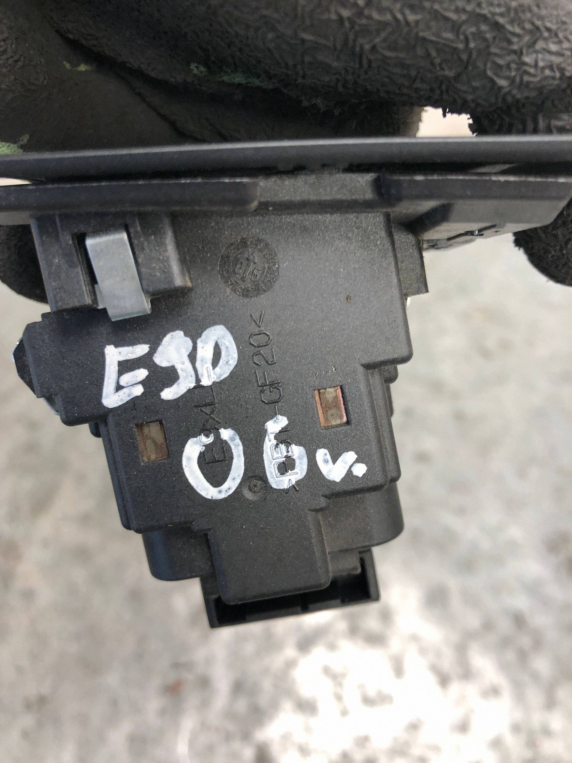 ignition BMW E90 6954719