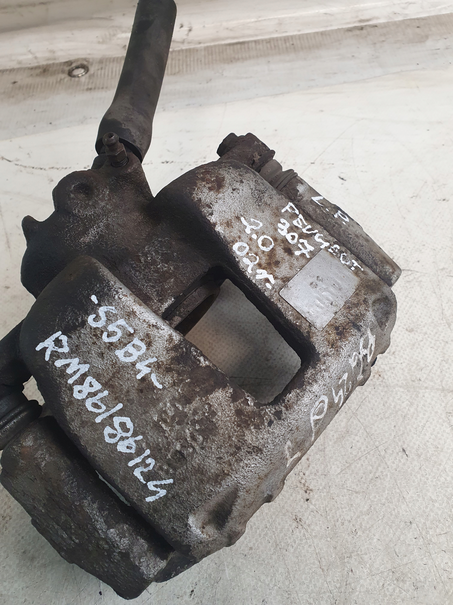 caliper brake left front PEUGEOT 307 SW 2.0HDI 02r.