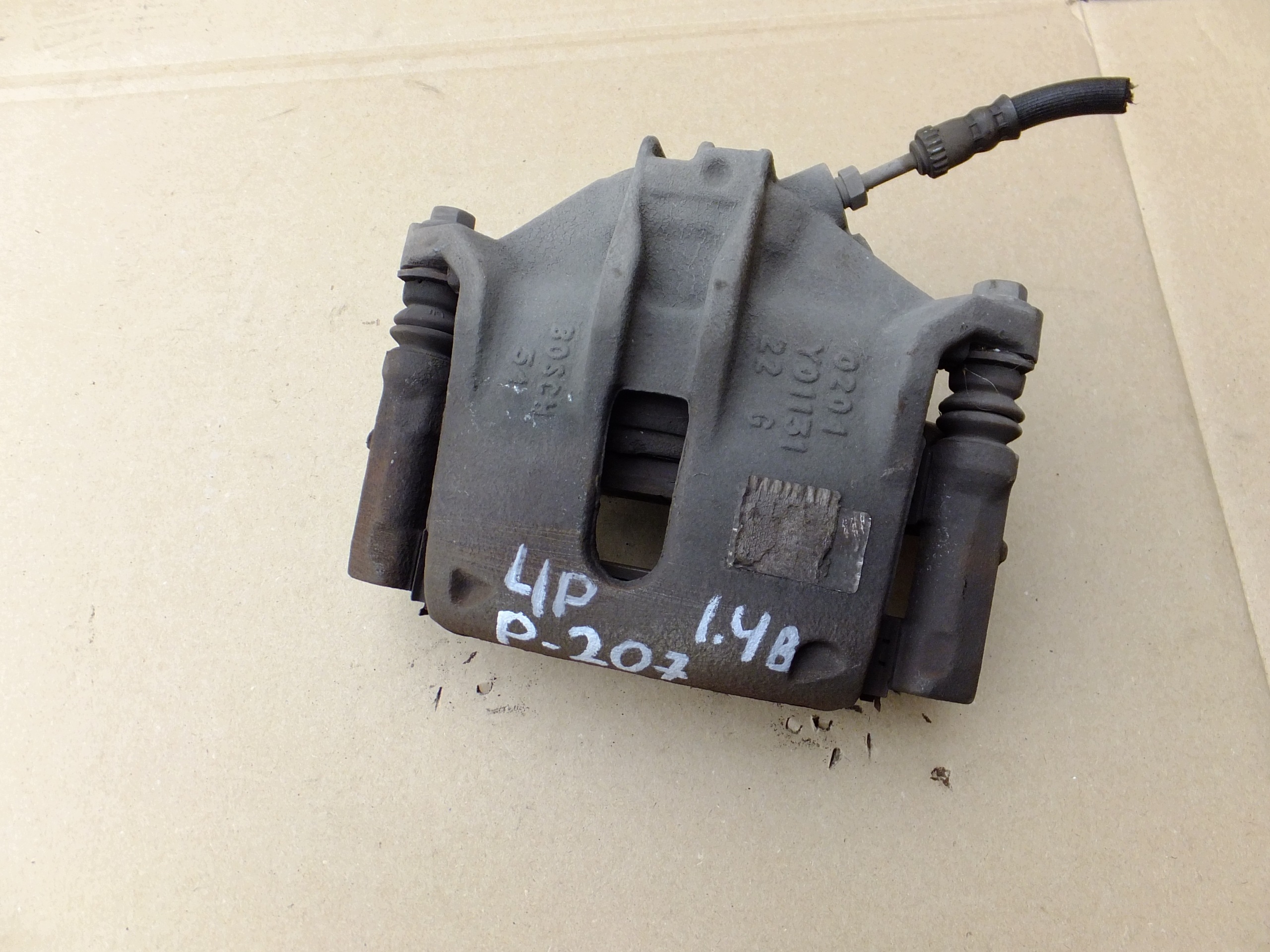 caliper brake left front peugeot 207 1,4 8v 2009r