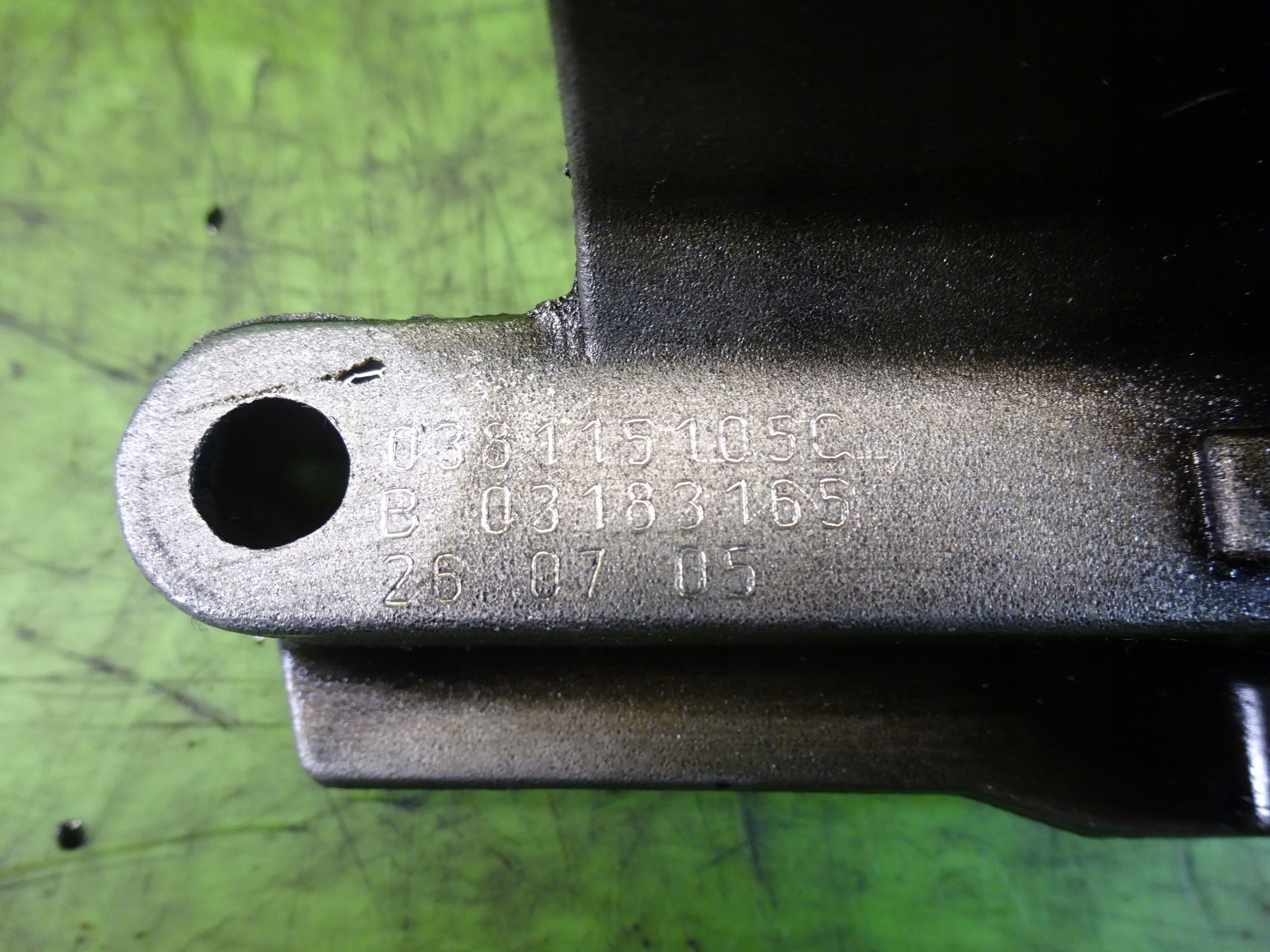 Pompa oleju VW JETTA V 1 9 TDI 06r Engine Type Diesel