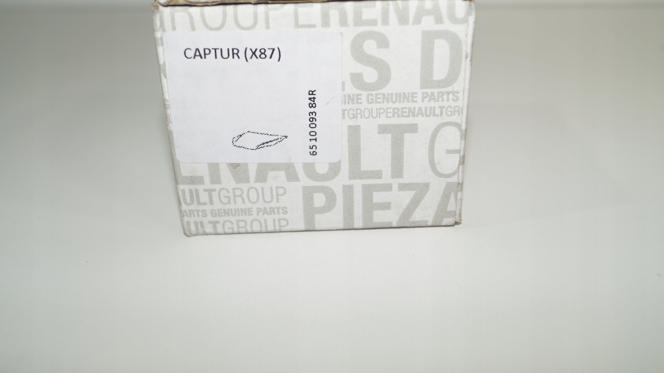 651009384R - CAPTUR НАБОР ЗАЖИМОВ ДЛЯ КРЕПЛЕНИЯ КРЫШКИ ДВИГАТЕЛЯ