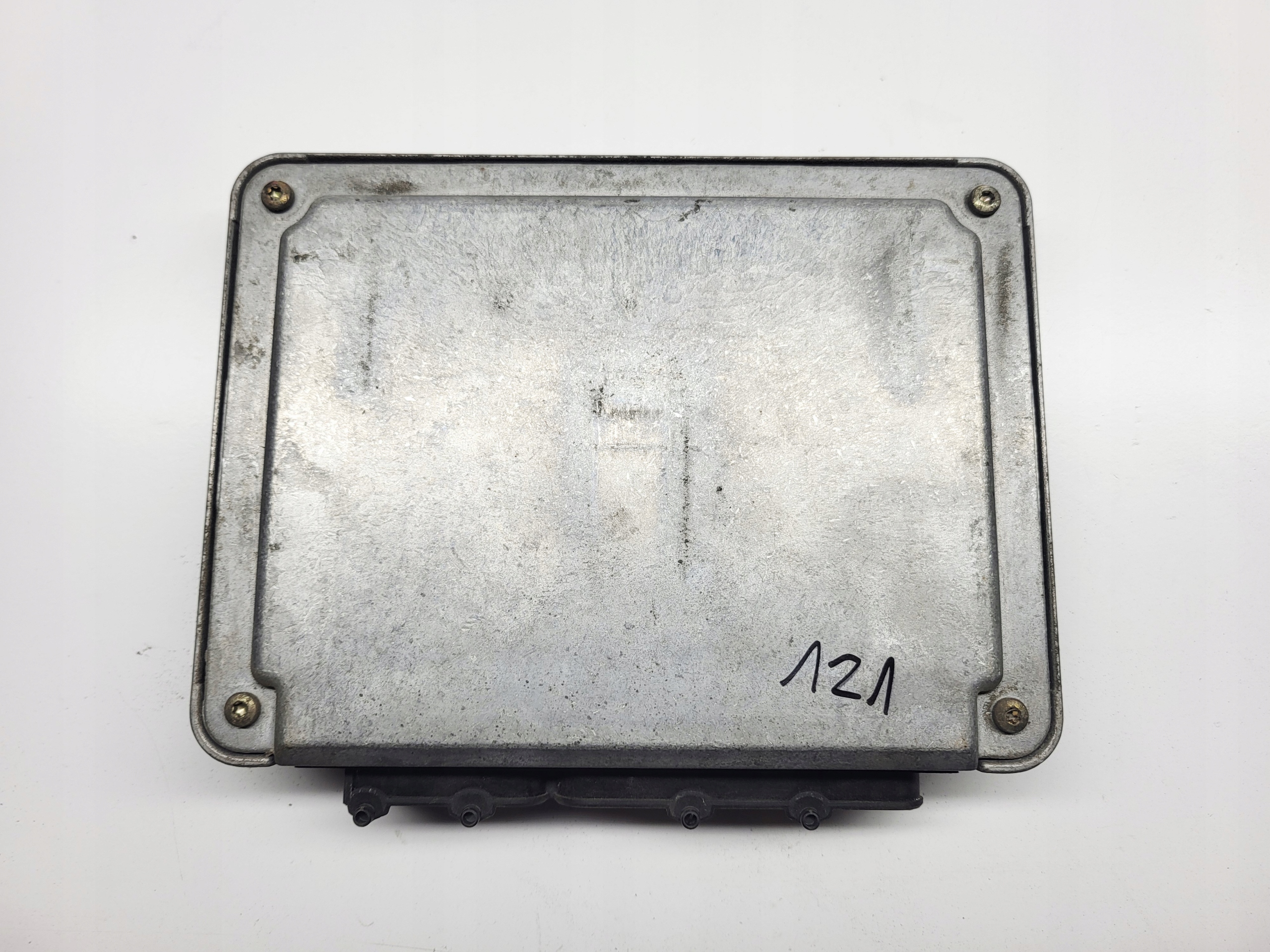 computer control unit of the engine AUDI A3 8L 1.8 20V 06A906018C 0261204126/127