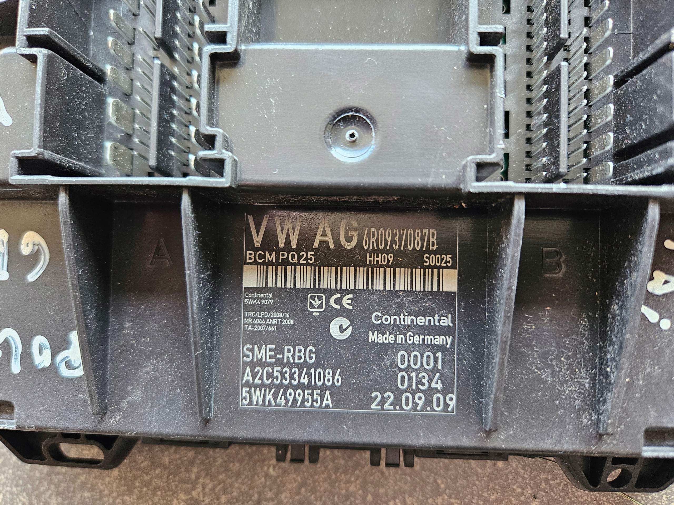 module BCM control unit VW POLO V 5 6R 2009- 6r0937087b