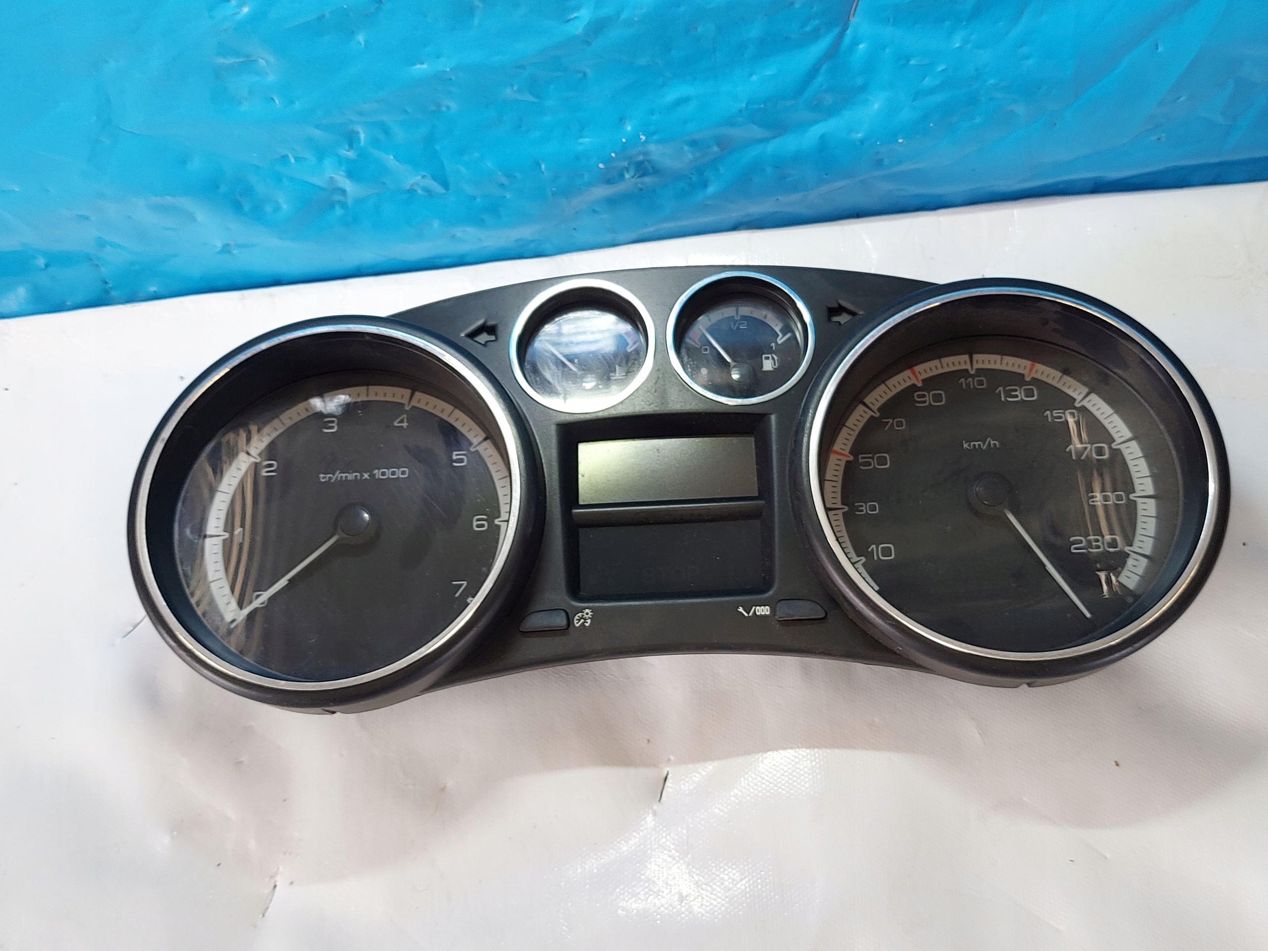 dials clock PEUGEOT 308 1.6 B 2010r 554001550316