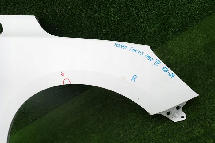 FORD FOCUS MK4 IV 18- fender right front front