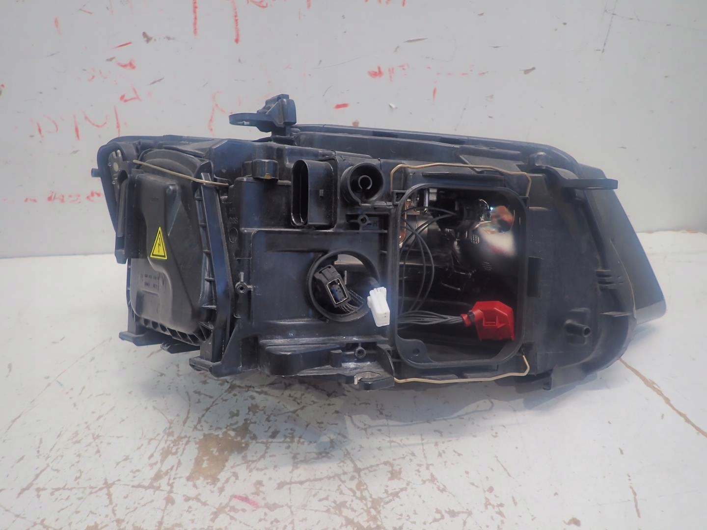 light front left AUDI Q5 LIFT 2012- BI-XENON SKR