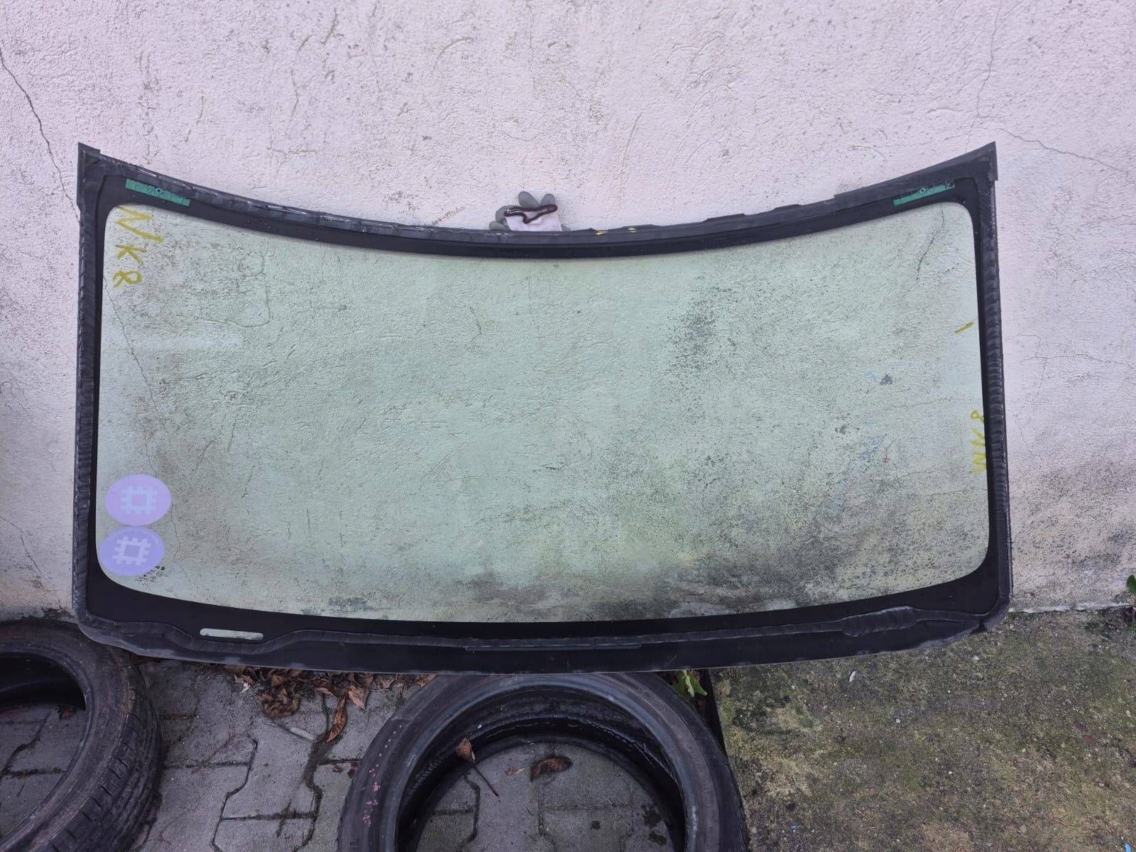 window front front iron SUZUKI SWIFT MK8 2017