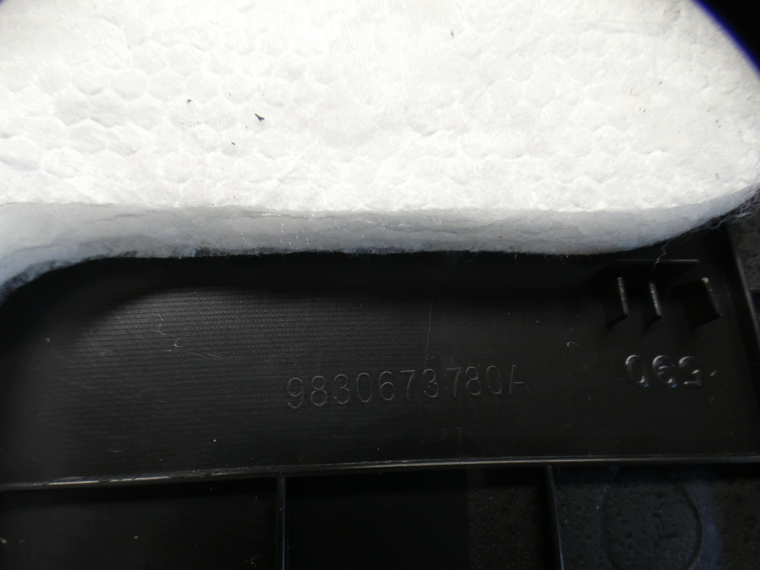cover plastic CITROEN DS4 II 9830673880 9830673780