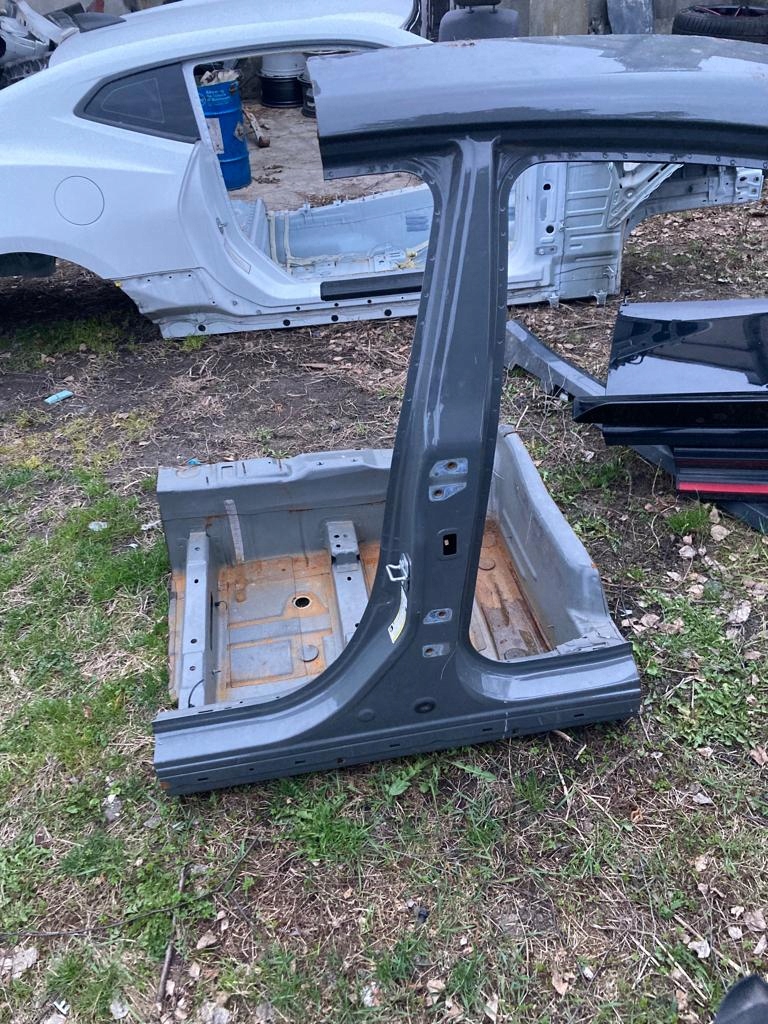 DODGE ЧАРДЖЕР 2015+ СТОЙКА B ПОРОГ ЛЕВЫЙ