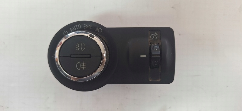 Interruttore comando luci OPEL MOKKA 96989544