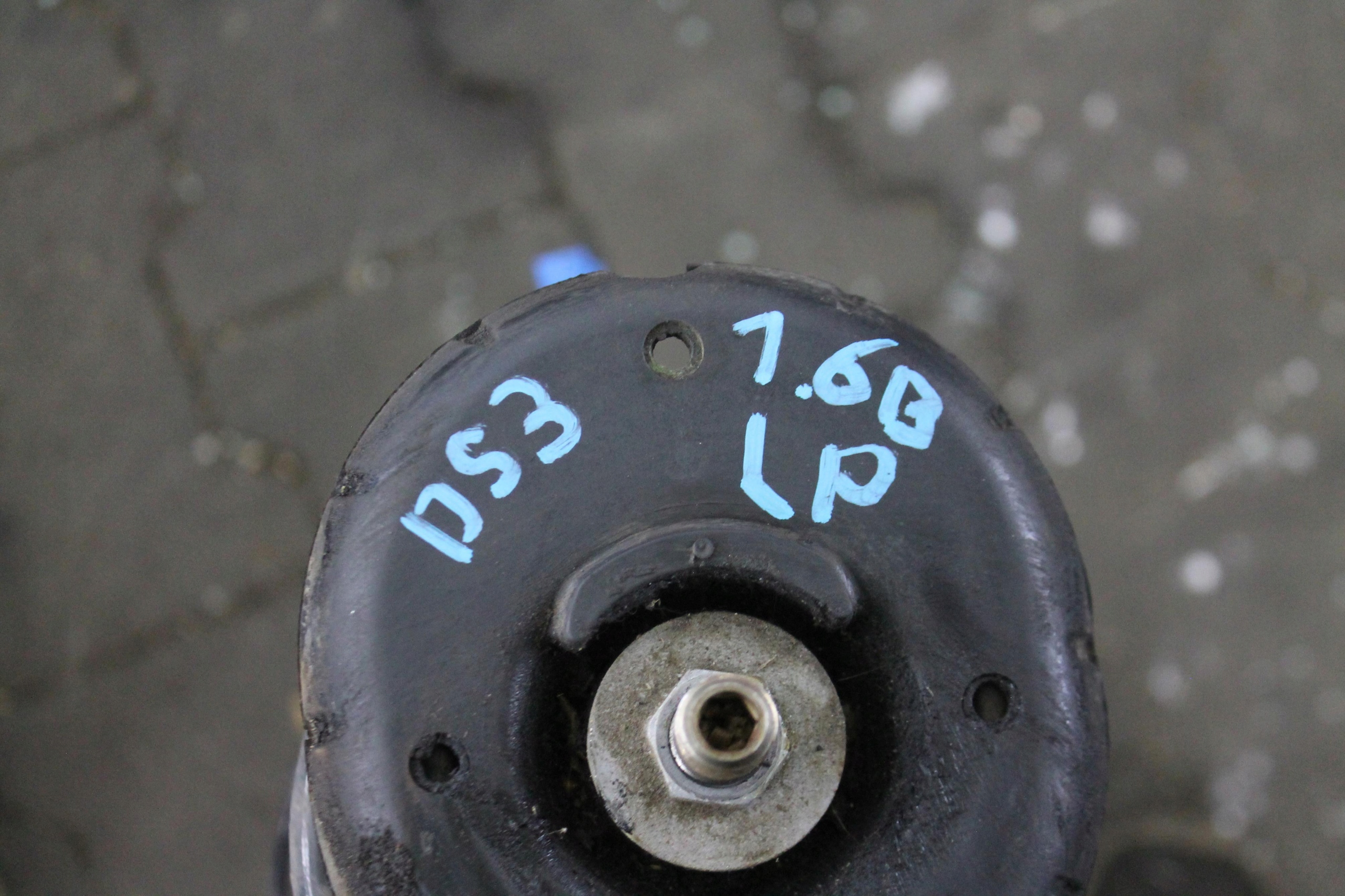 McPherson swing left front DS3 1.6 VTI 10-16
