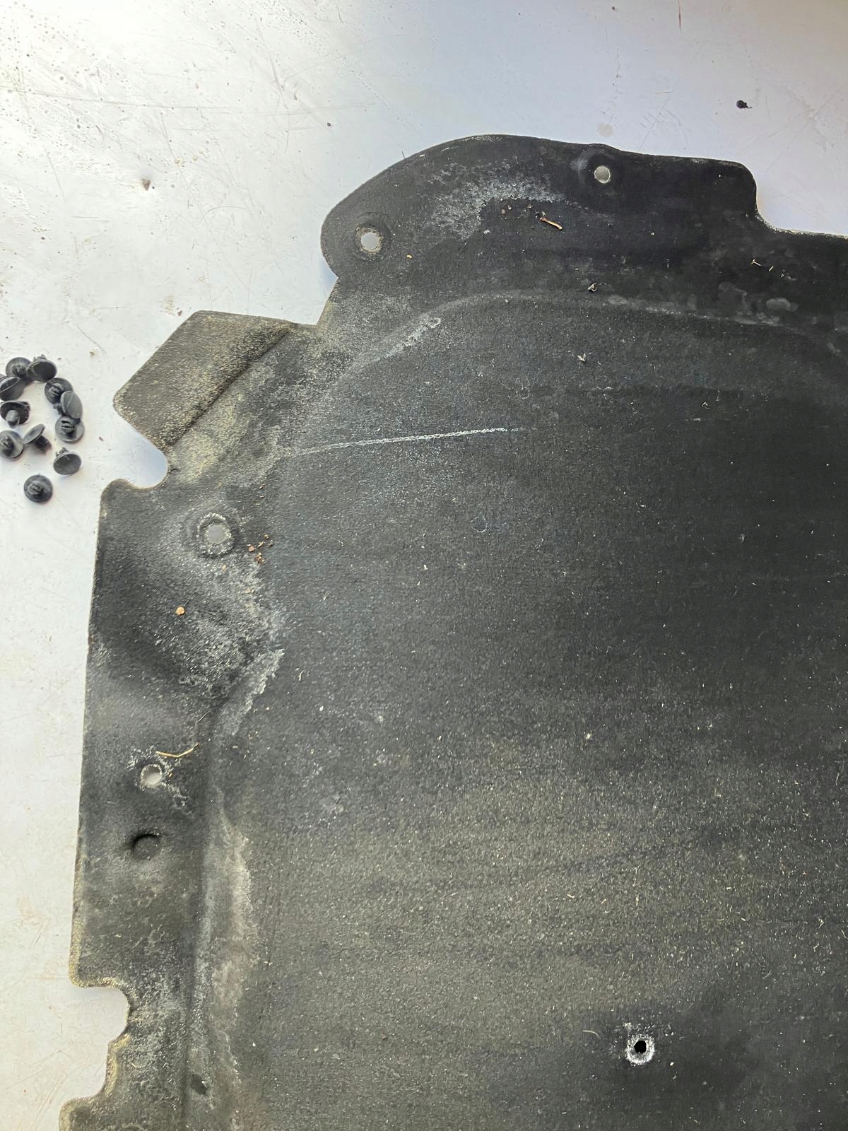 Insonorisation du capot CITROEN C5 III X7