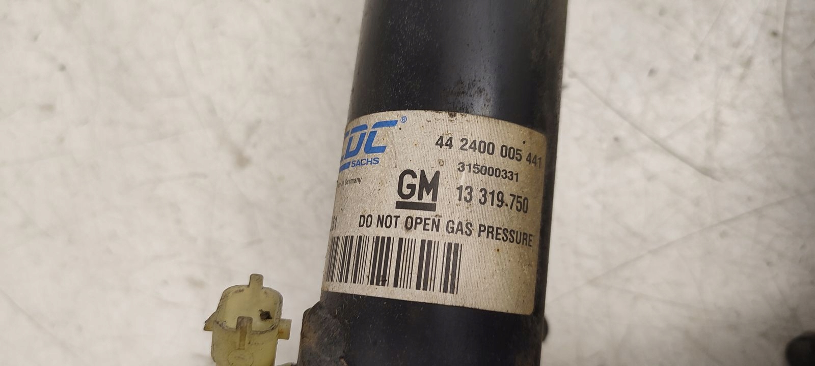 shock absorber rear part rear right IDS Opel Insignia 2,0 CDTI HB