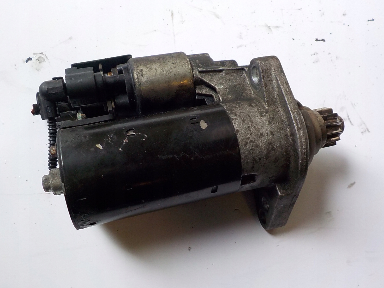 VOLKSWAGEN PASSAT B7 1.6 TDI starter 02Z911024H