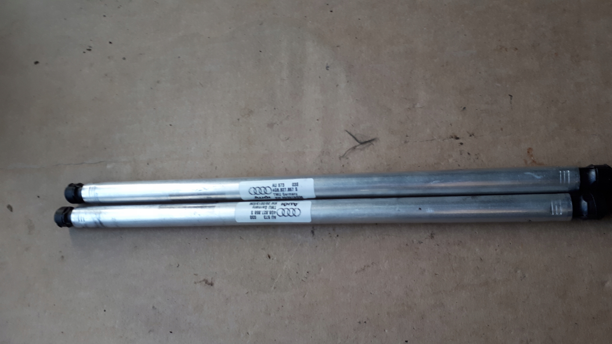 4G8827857S - A7 4g S7 привід приводи електричного клапана задній