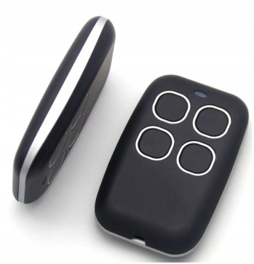 PILOT UNIWERSALNY DO BRAMY SAMOKOPIUJĄCY ALARM ROLET OKNA DRZWI GARAŻU KOD Kolor czarny