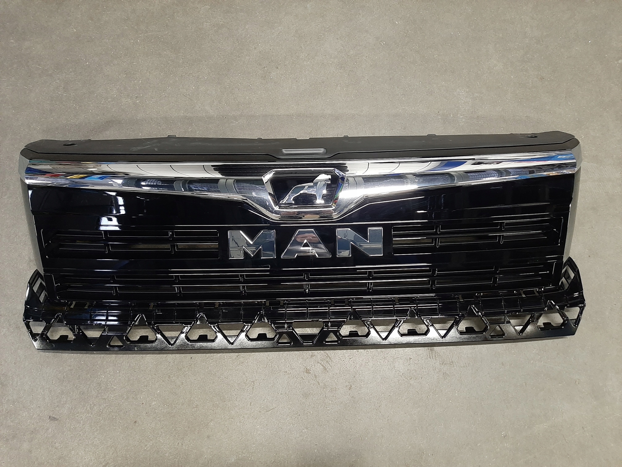 MAN TGE Atrapa Grill Front Kompletna Nowa 7CE 7C0853651A 7C0853653 Numer katalogowy części 7C0853651A