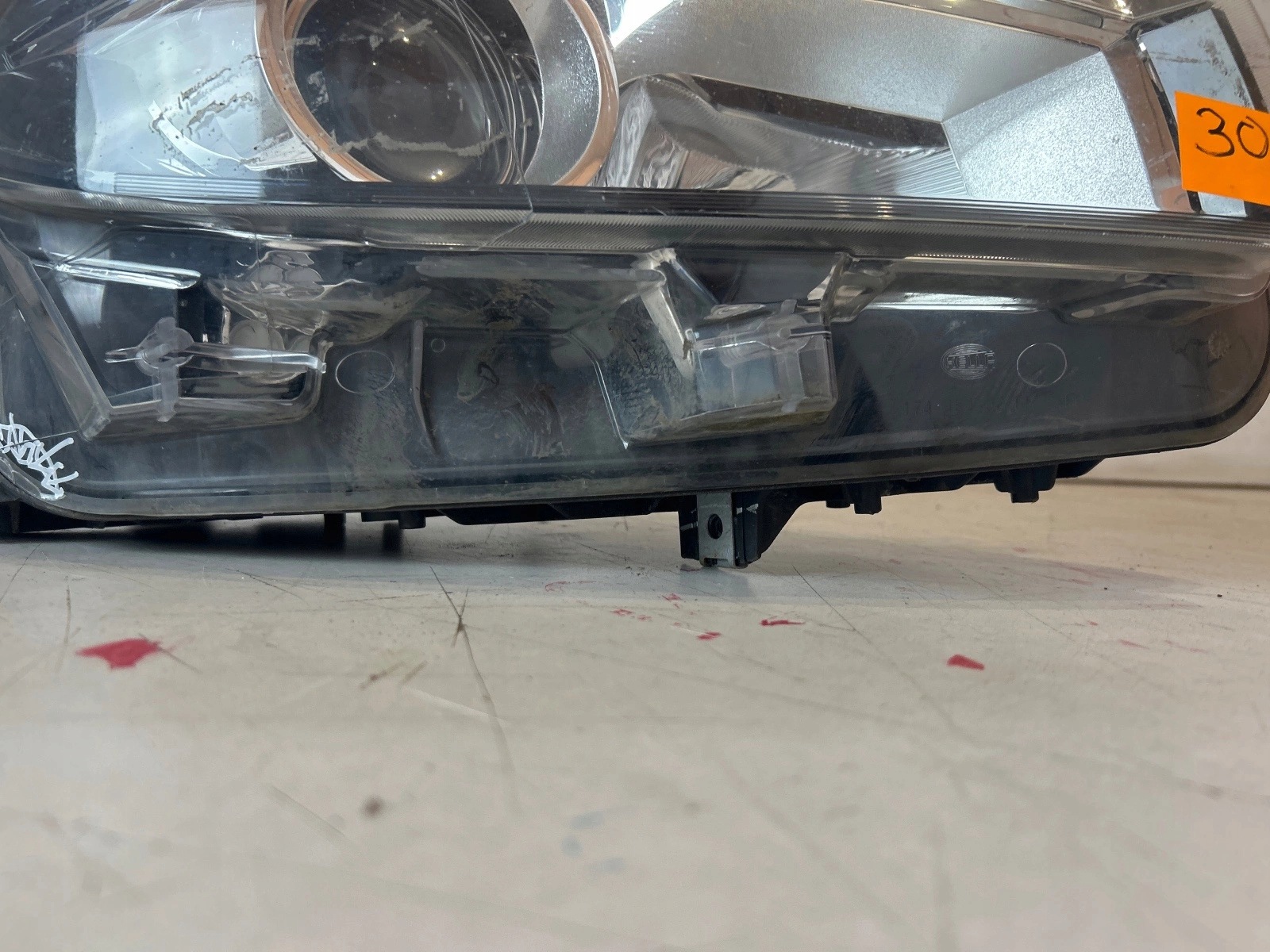 light front front right Nissan Qashqai J10 Lift UK Anglik