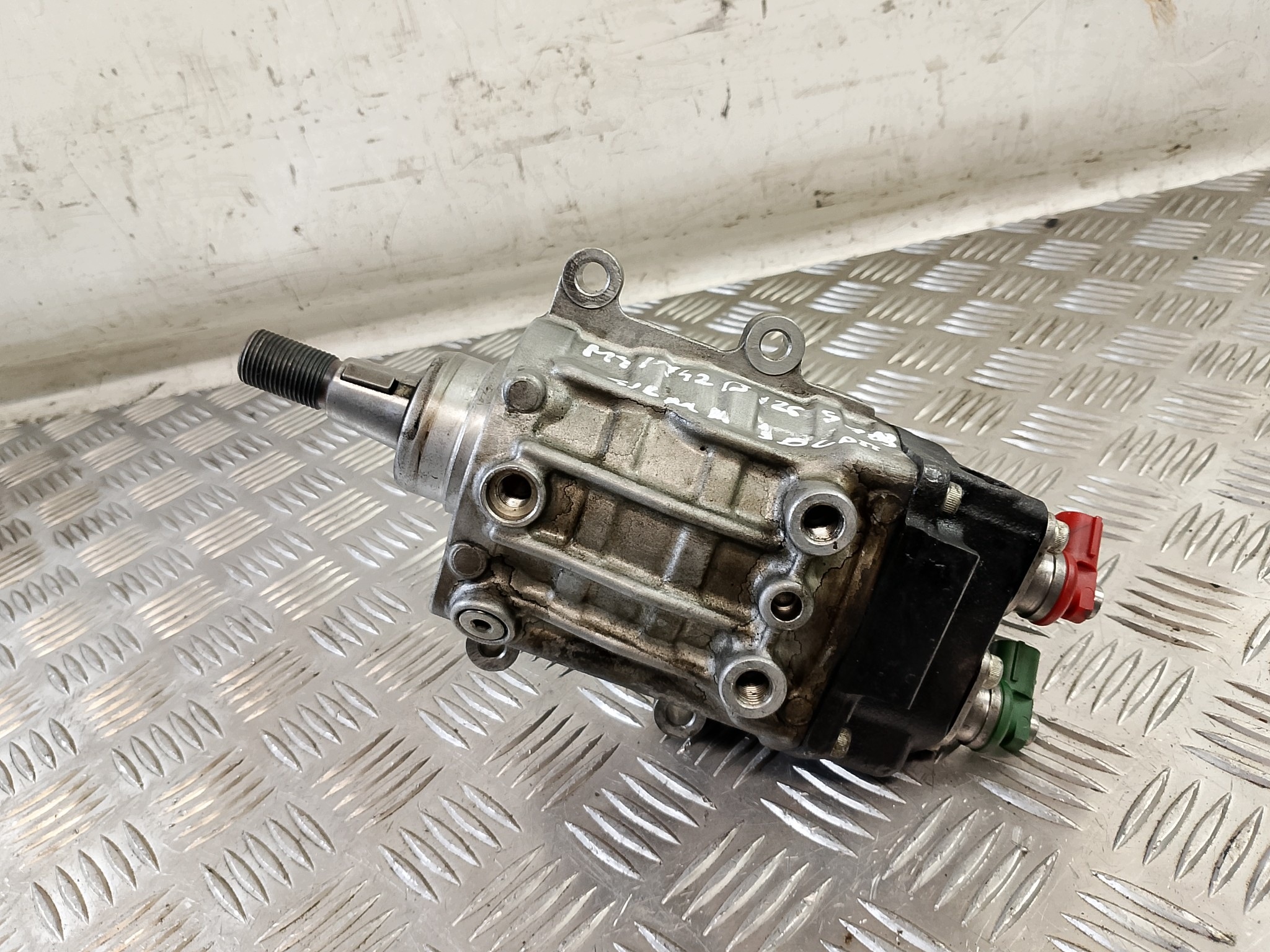 Einspritzpumpe OPEL SIGNUM 3.0 CDTI 8-97228919-4