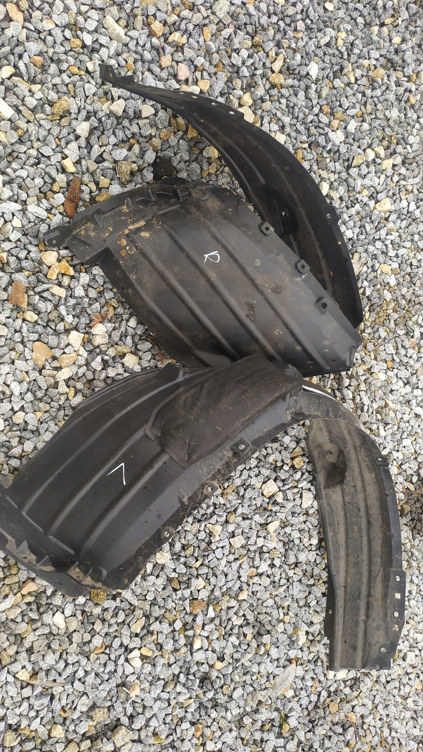 MITSUBISHI ECLIPSE CROSS правая или левая колесная арка