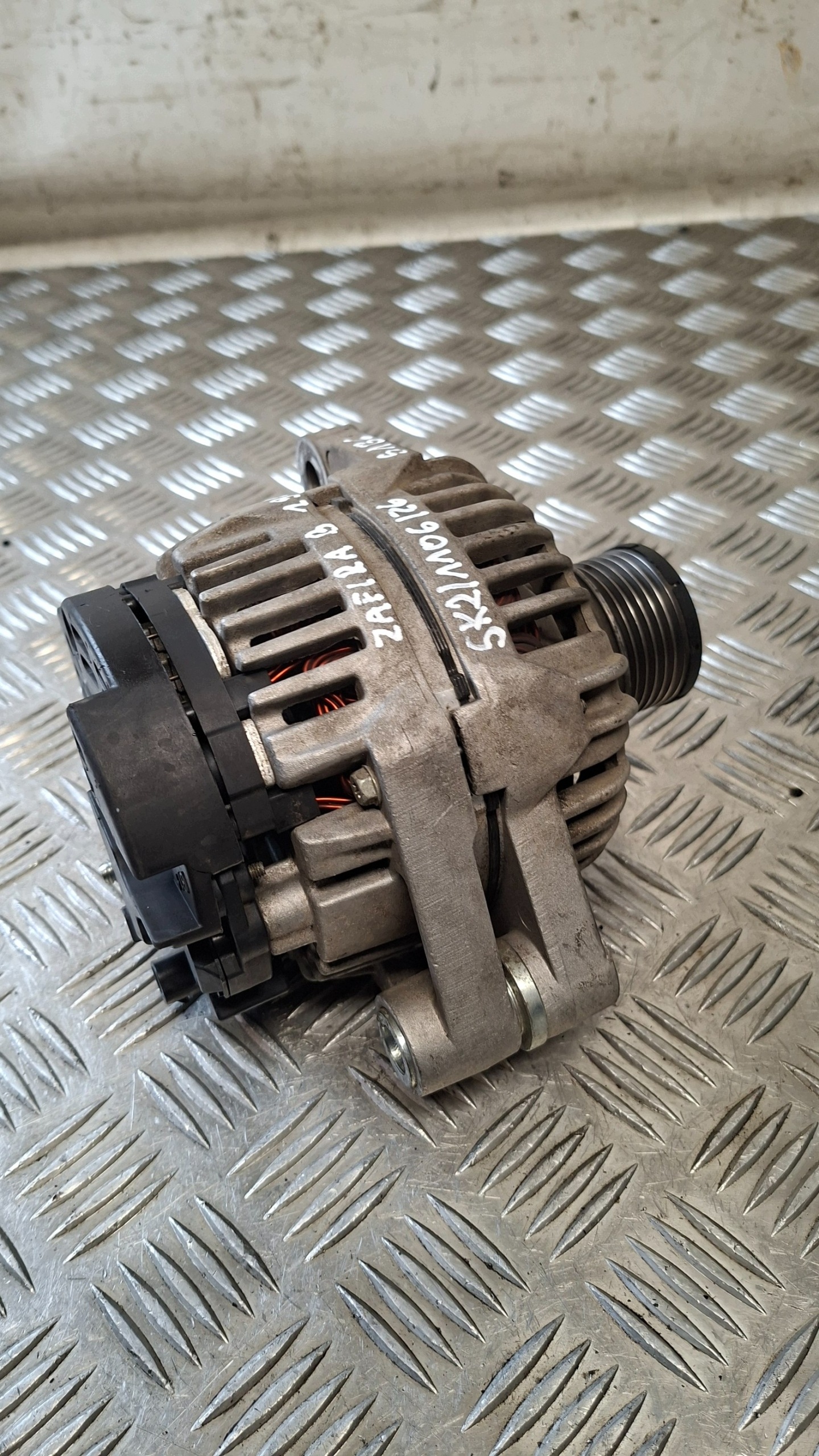 alternatore OPEL ZAFIRA B 1.9CDTI